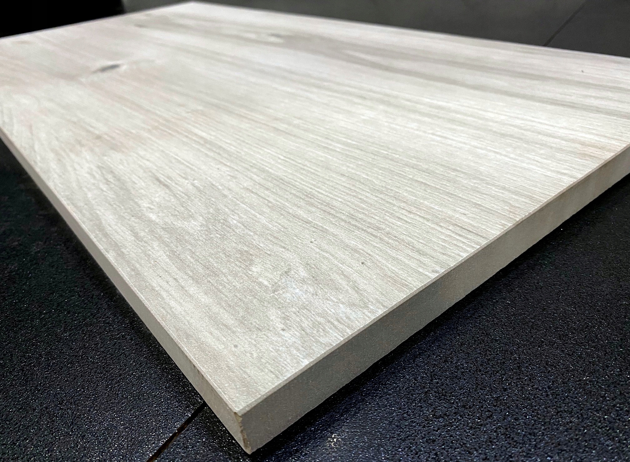 GRUBY GRES 2CM SZARE PŁYTY TARASOWE 40X80 DREWNO