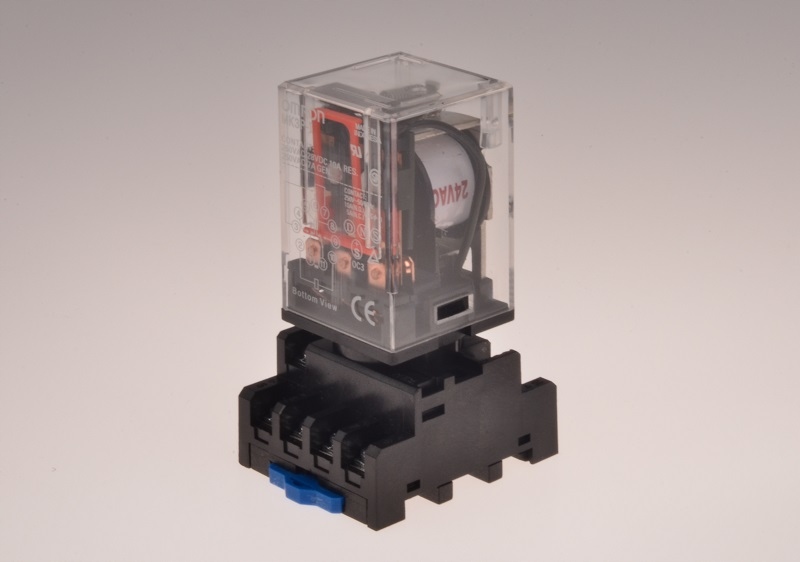 Przekaźnik R15 OMRON MK3P-I 24V AC / 10A + PODST