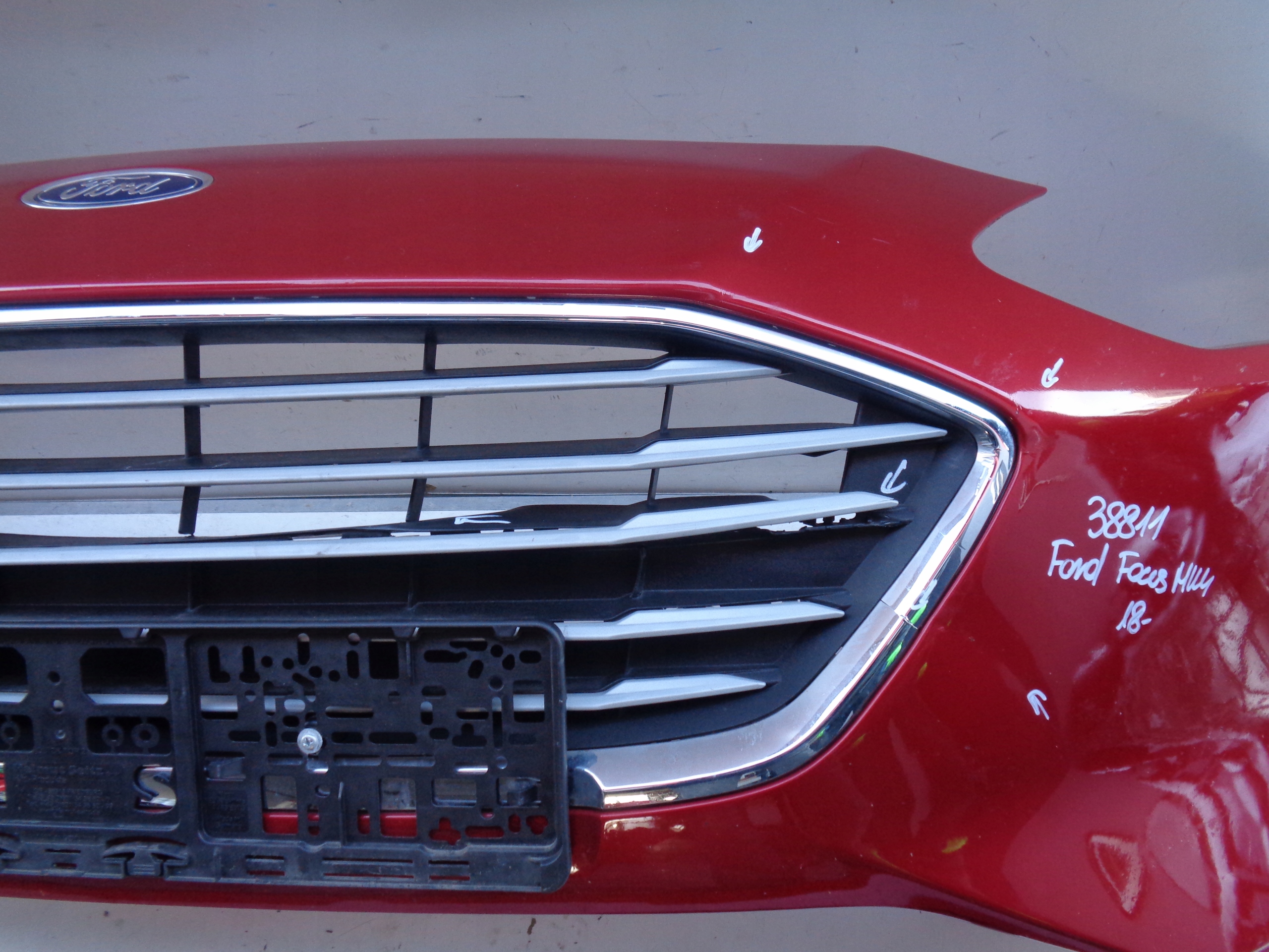 Frontstoßstange FORD FOCUS MK4 18- NR 38811