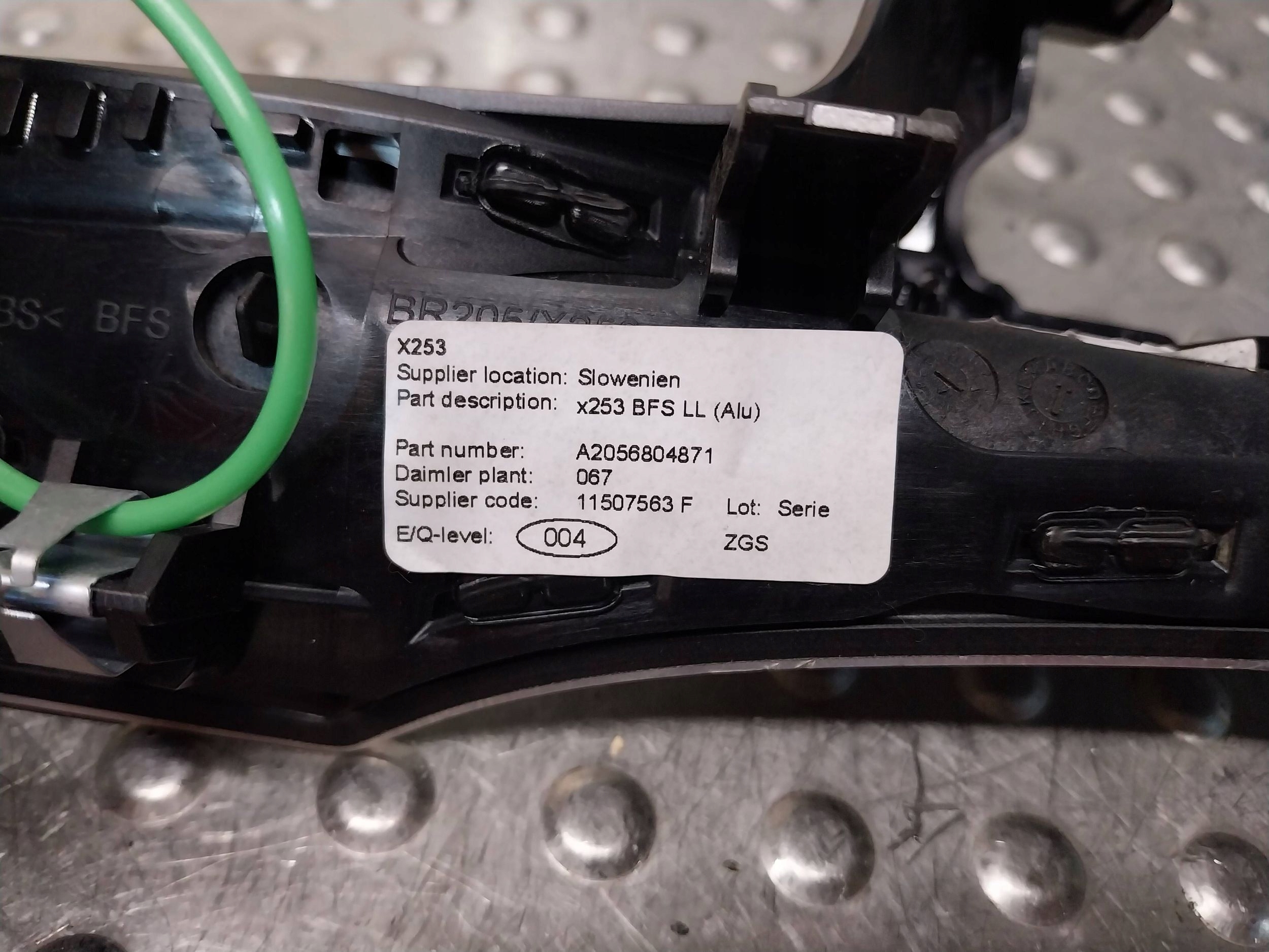 DEKOR Console A2056804871 MERCEDES W205 W253 X253 AMG