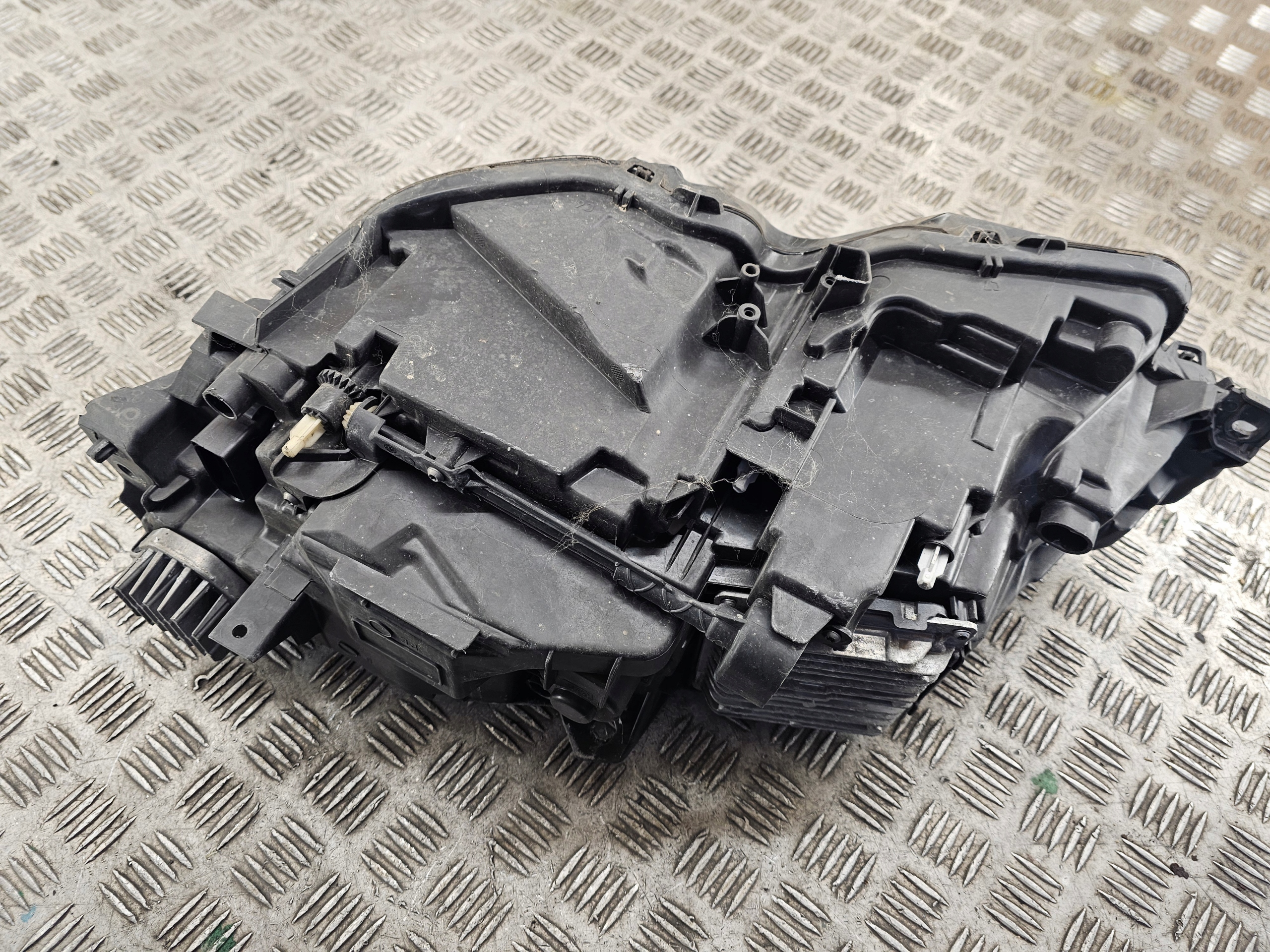 VOLVO S90 V90 17R light right front front FULL LED 32228683 EUROPA