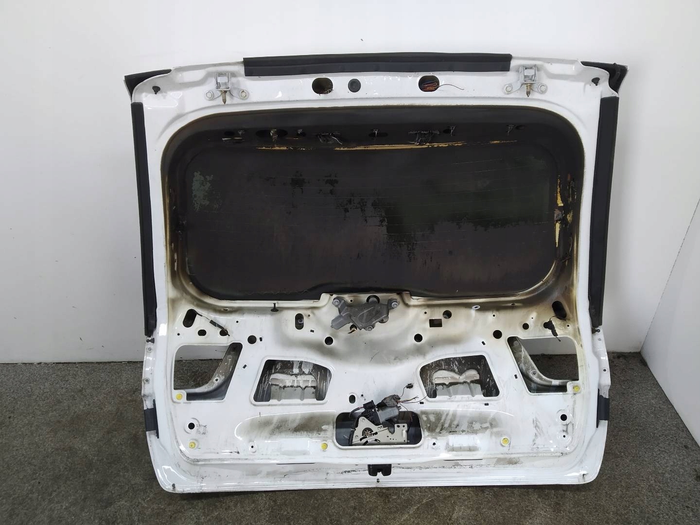 boot door BIALA WK2 Jeep Grand Cherokee IV (2010-)
