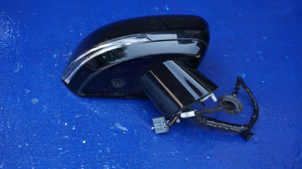 VOLVO S60 V60 II - mirror right 9 PIN