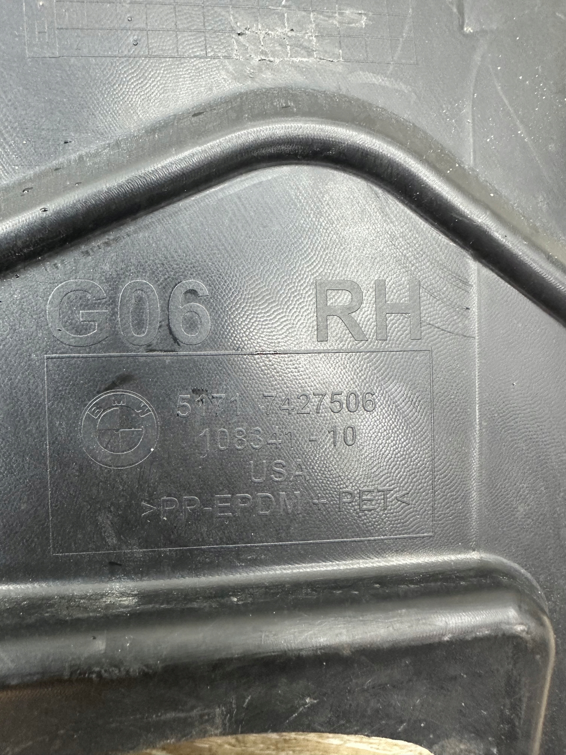 mudguard front right BMW X6 G06 7427506