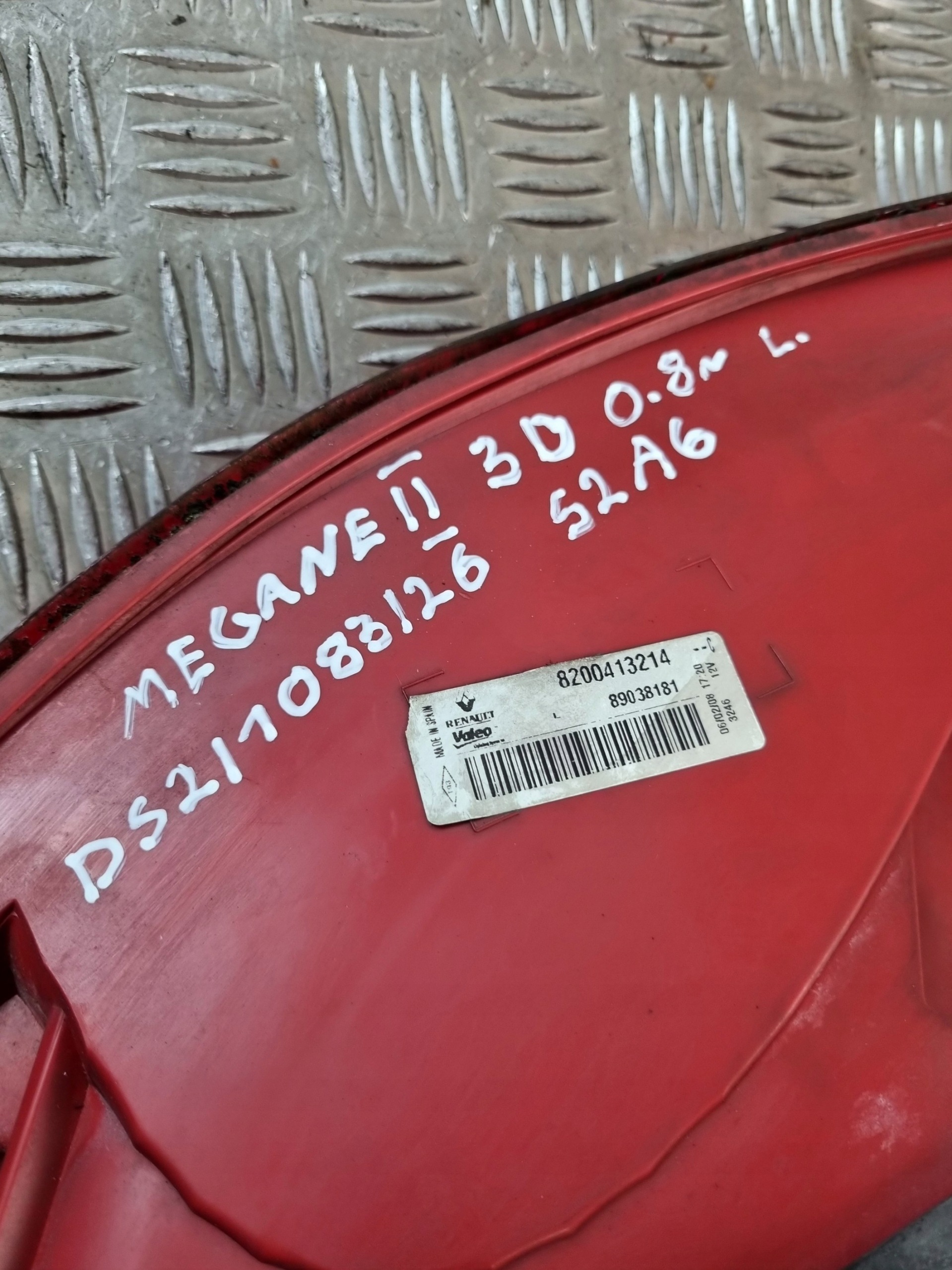 light rear left RENAULT MEGANE II 8200413214 89038181 VALEO HATCHBACK