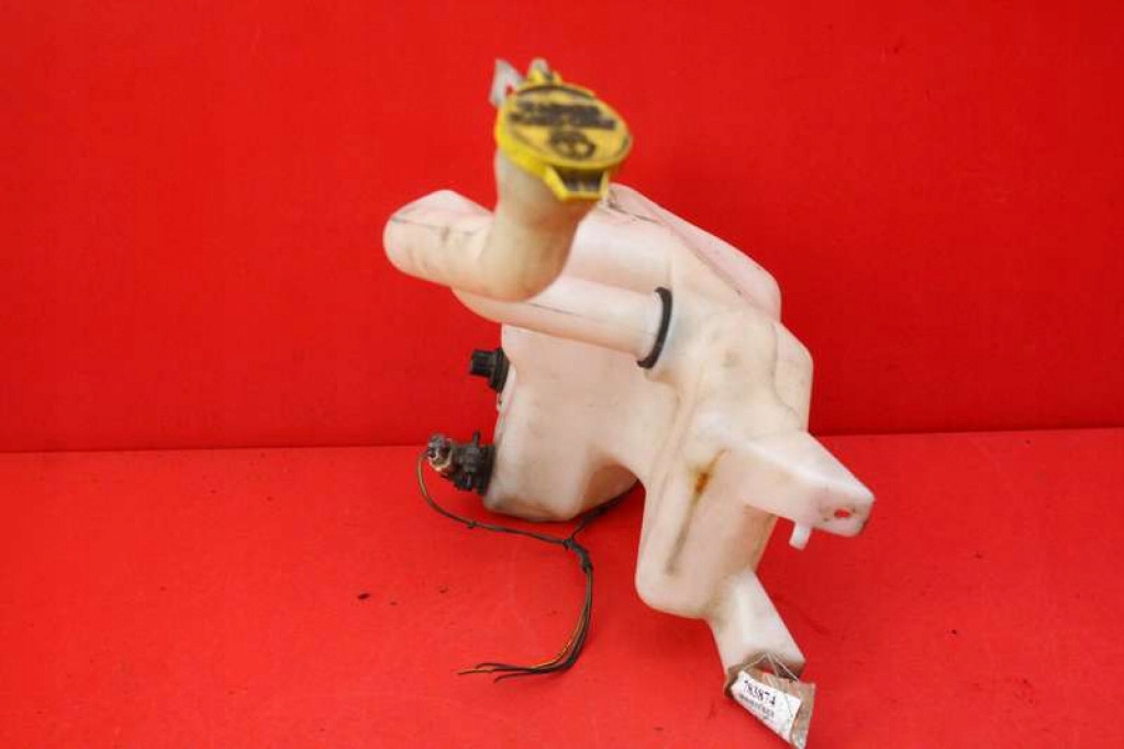 washer fluid tank 04894274AA CHRYSLER PACIFICA 1 and 3.8 V6 253 KM