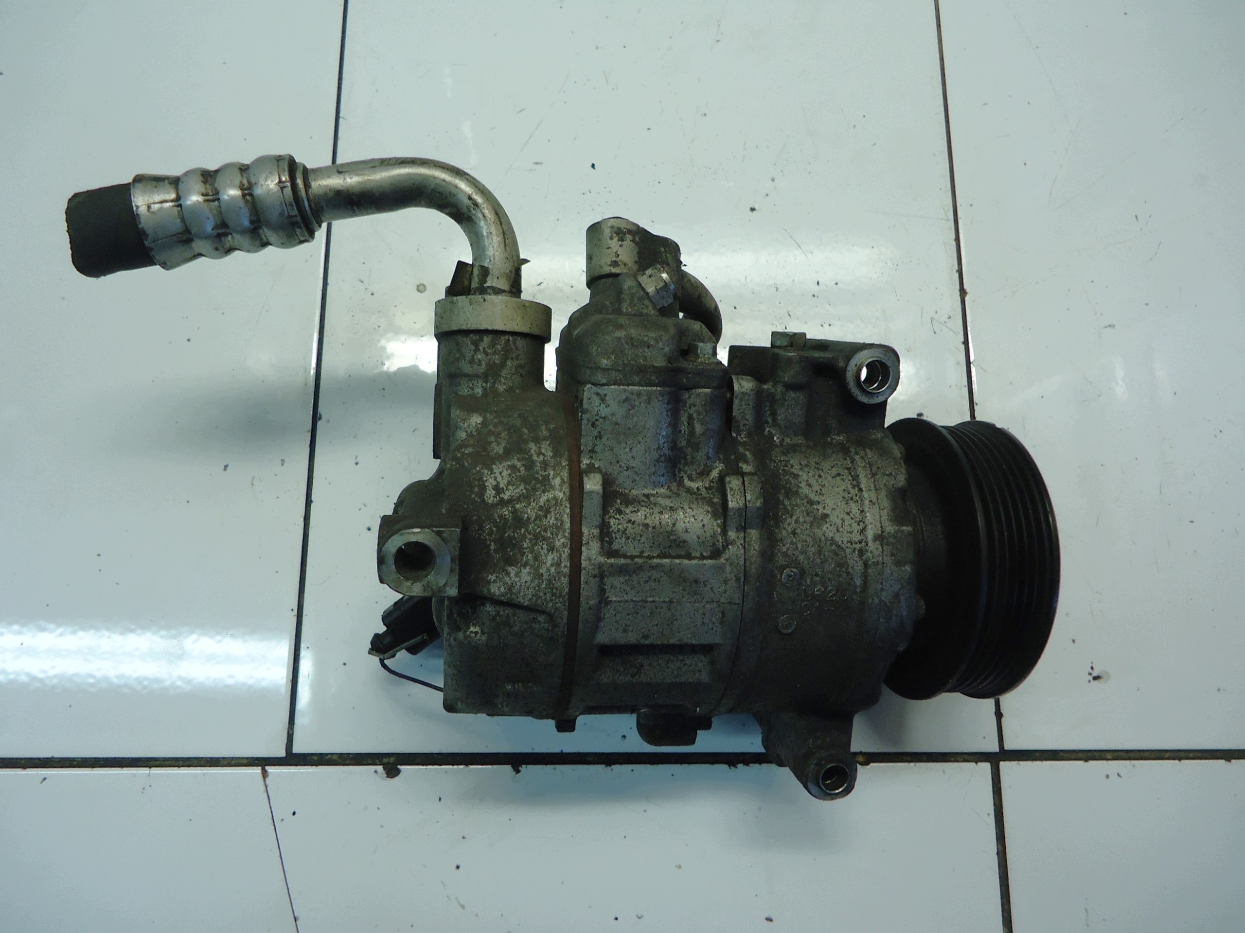 VW SEAT SKODA Klimakompressor klimaanlage 8K0260805E