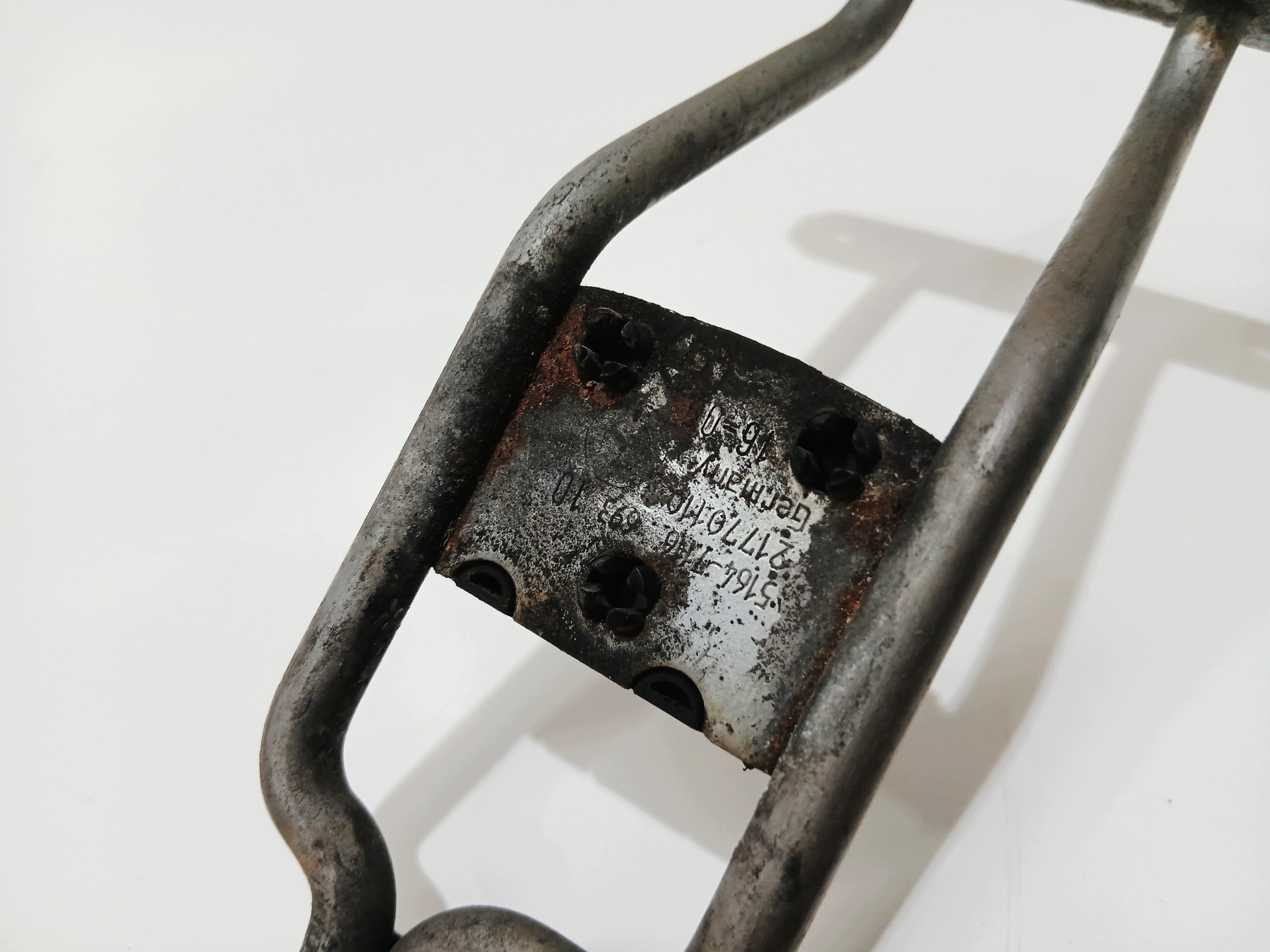 POPRZECZKA de la serrure du capot BMW E90 E91 7116693