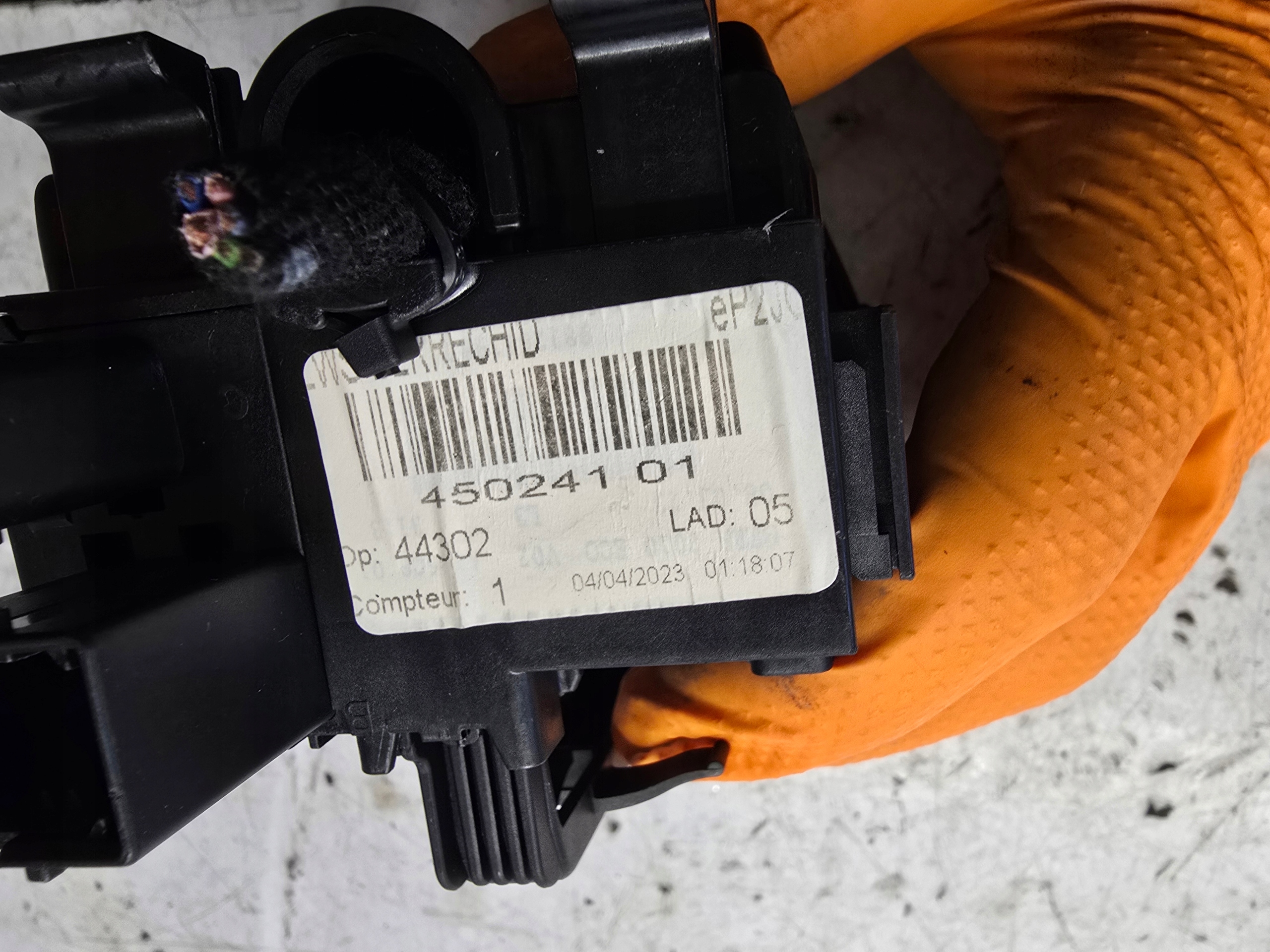 OPEL CORSA-E F ELEKTRYK Module fusibles 45024101