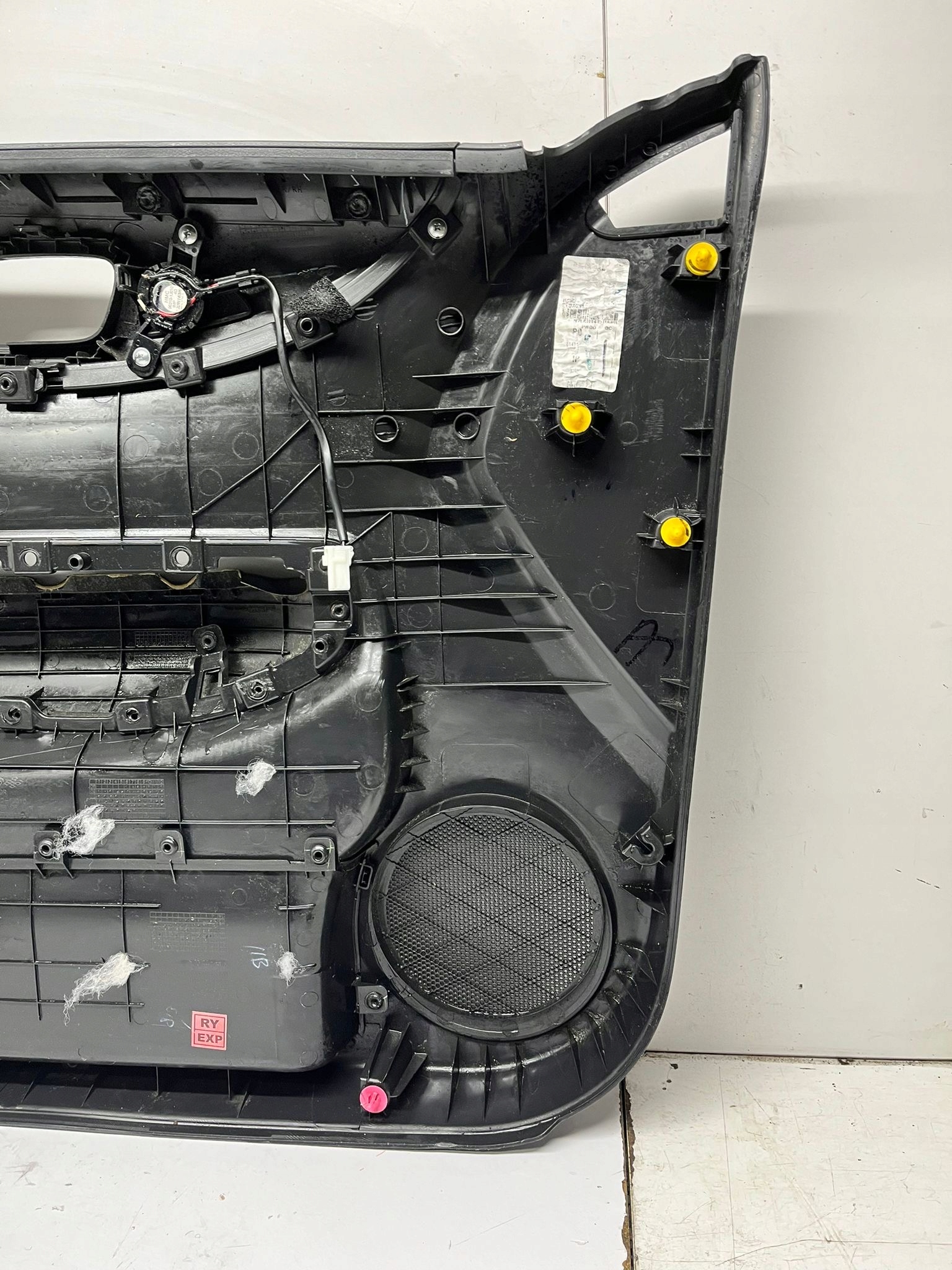 HYUNDAI I20 side upholstery door front right UK 2008
