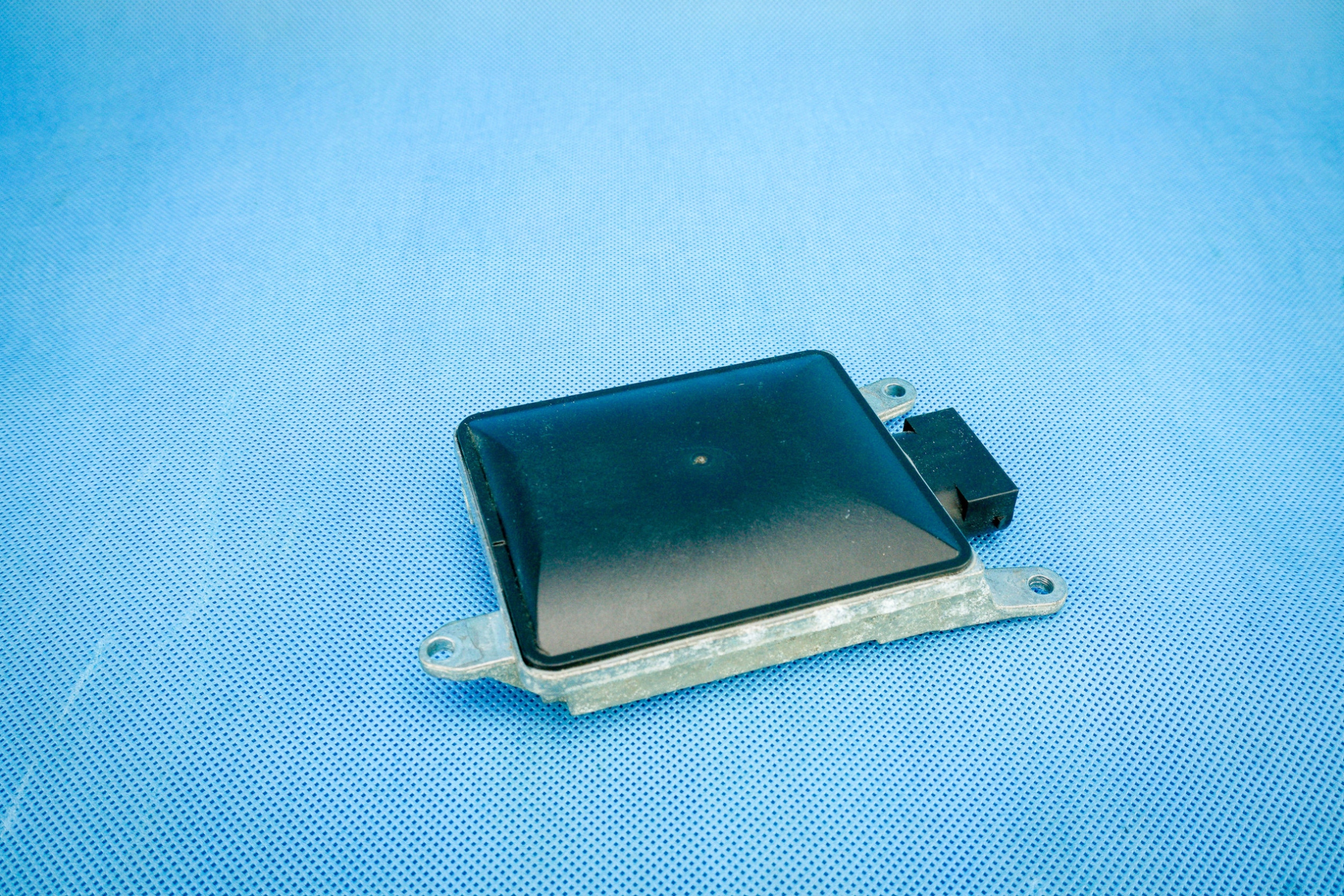 control unit side assist SLAVE Audi A8 S8 4H Lift 4H0907568F