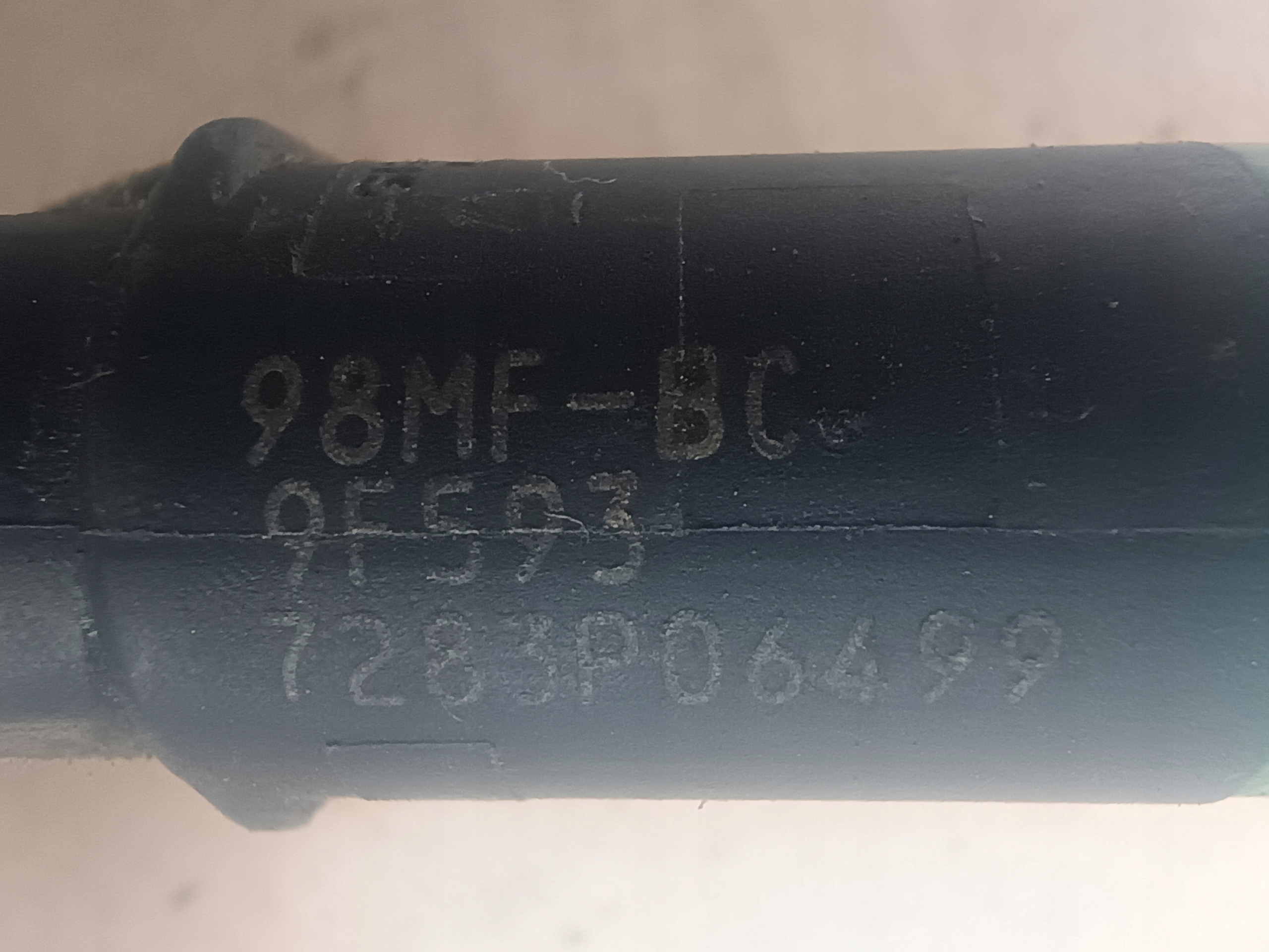 Rampe injection VP8A6U-BB FORD MONDEO MK4 1,6 16V