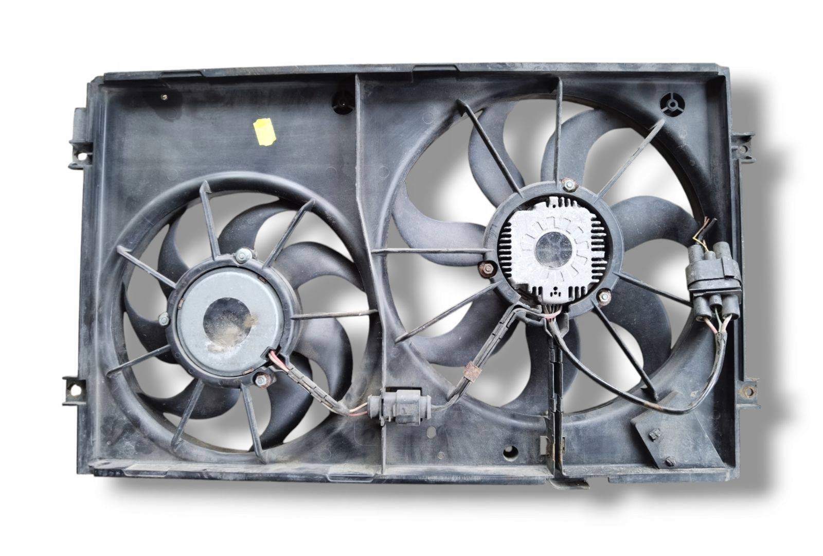 ventilátor chladiče Volkswagen Passat B6 2006 1K0121207T