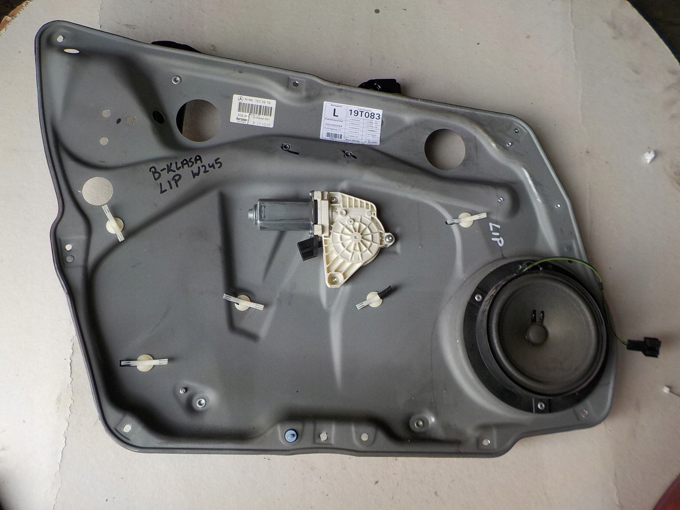 window regulator left front mercedes w245 B-KLASA
