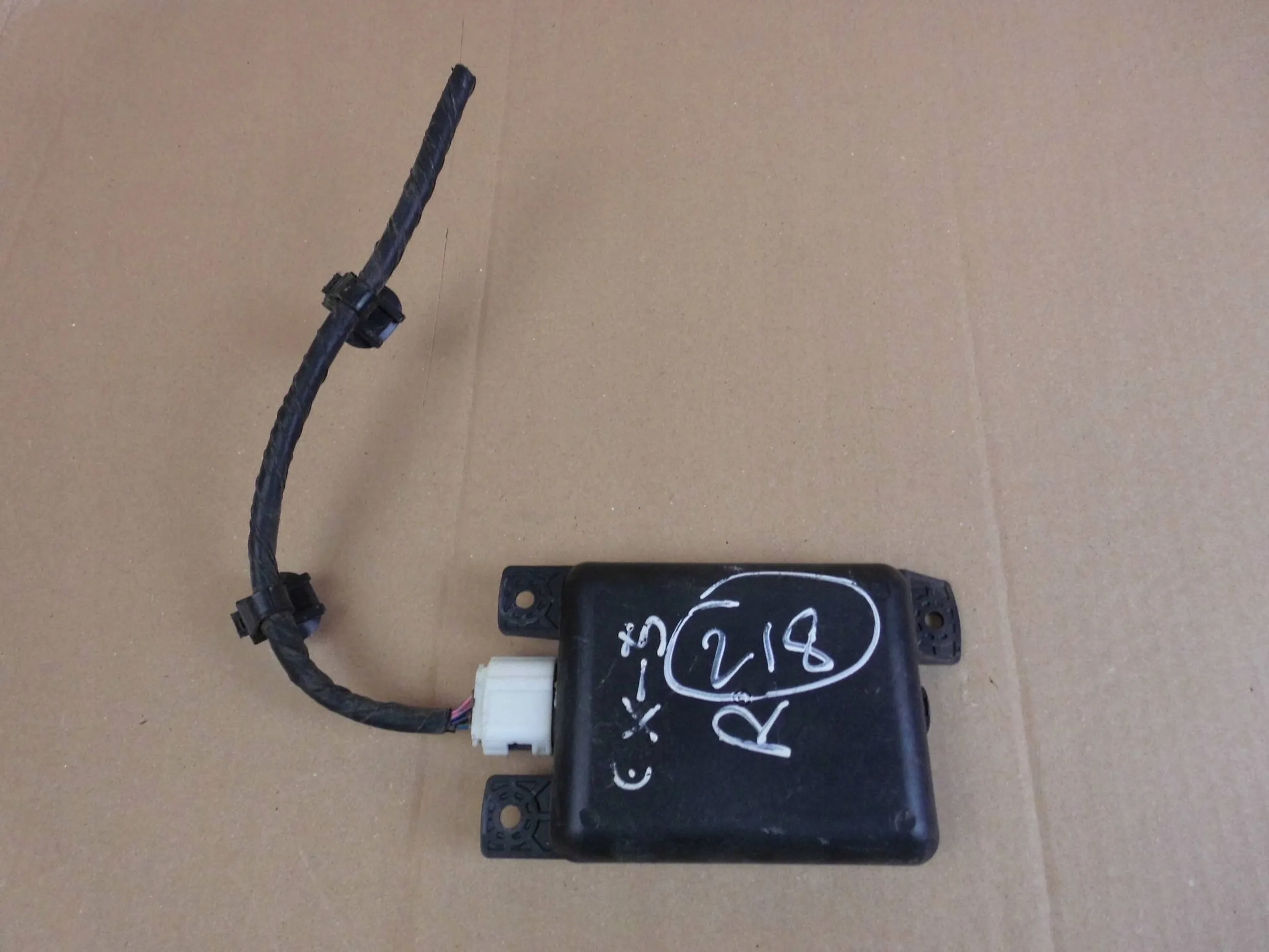 Mazda CX5 and KE 12-18 sensor martwego pola right