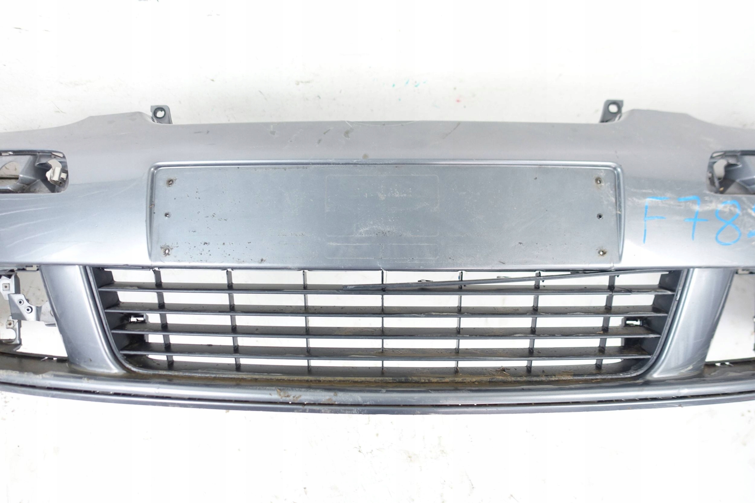 VW GOLF V 1K0 bumper front front 1K0807221