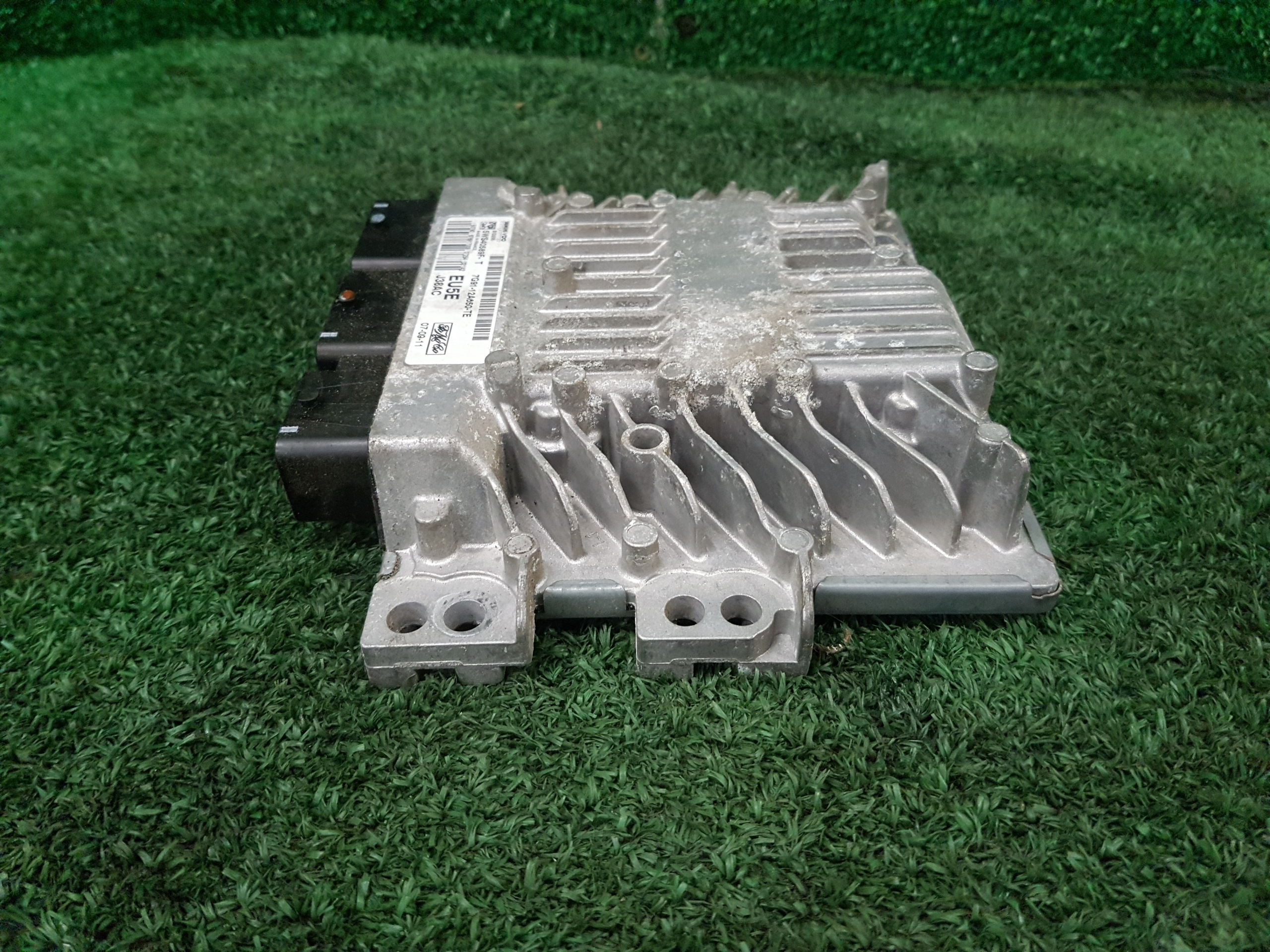 computer of the engine control unit FORD S-MAX 7G91-12A650-TE 5WS40589F-T