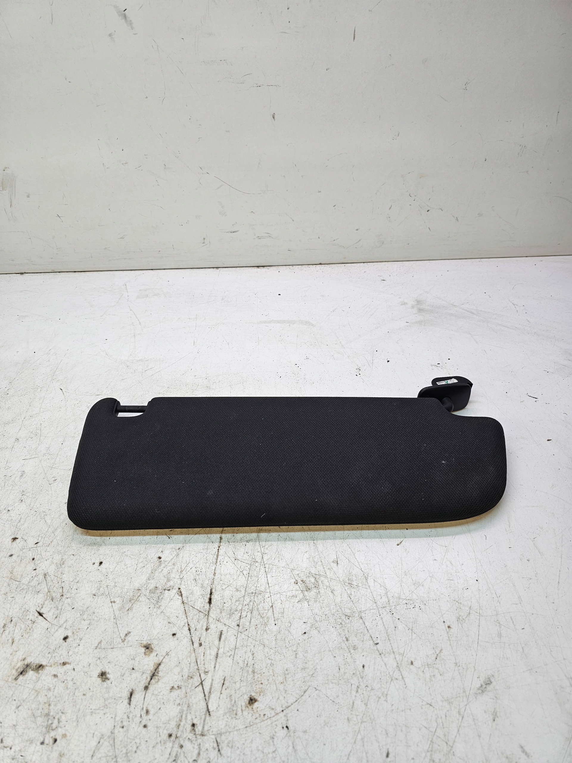 cover PRZECIWSLONECZNA left AUDI A6 C6 4F0857551P