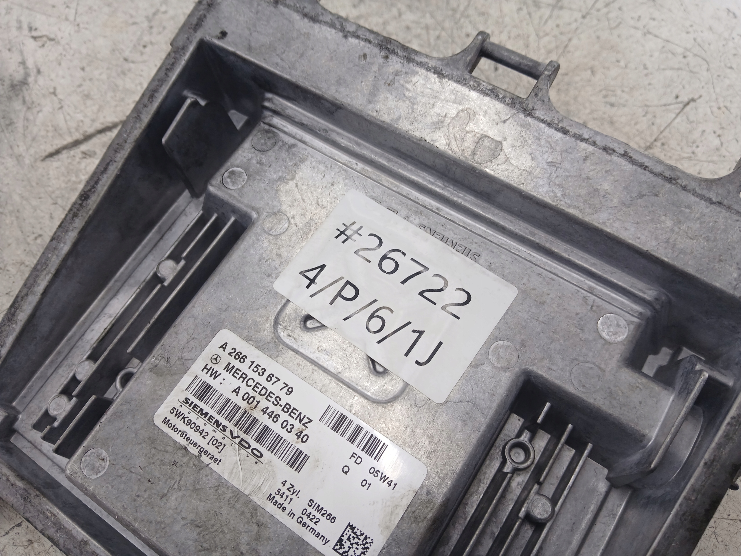MERCEDES W169 1.5 control unit of the engine A2661536779