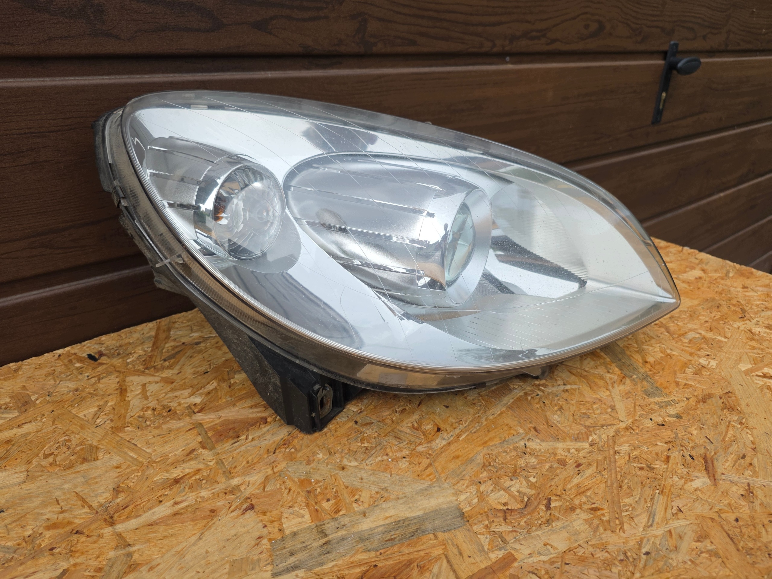 Mercedes B-Klasa W245 Lift light right front right front A1698207861 Eu