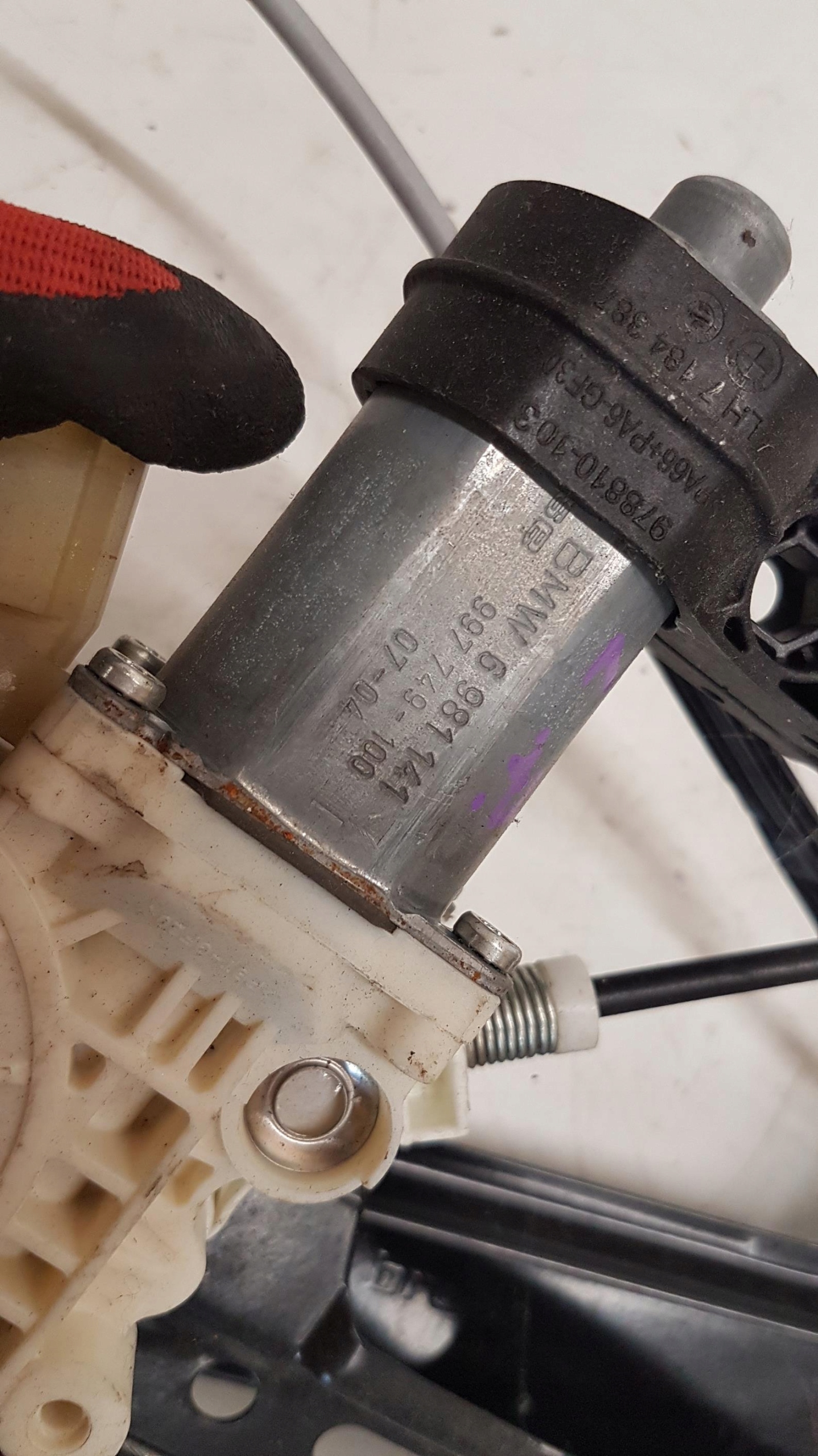 window regulator left front BMW SERIA 5 E60 E61/LCI