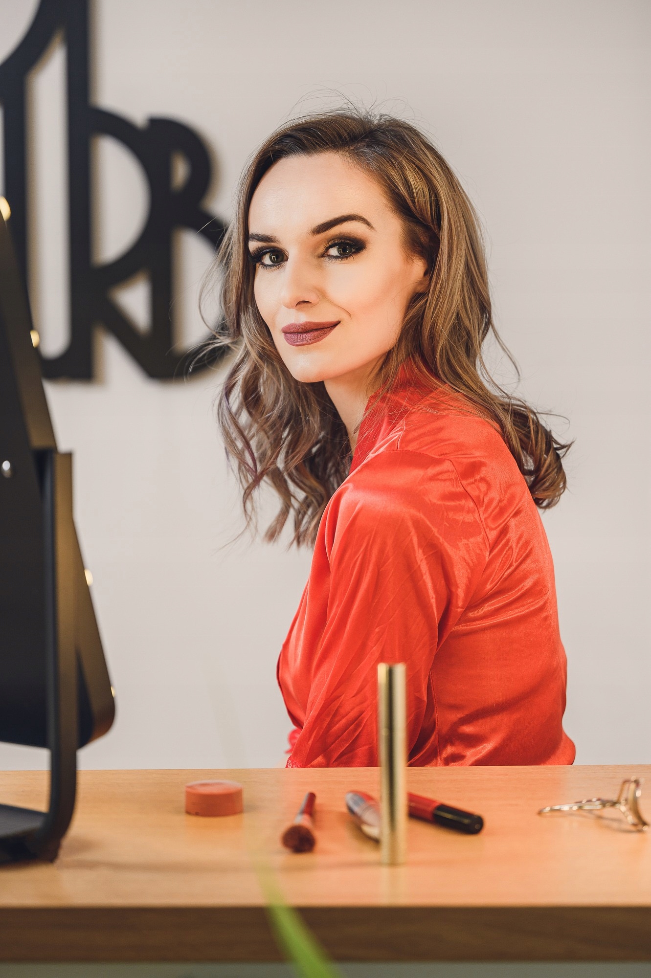 Lustro do makijażu Humanas HS-HM01 LED Hollywood Kolor dominujący biały