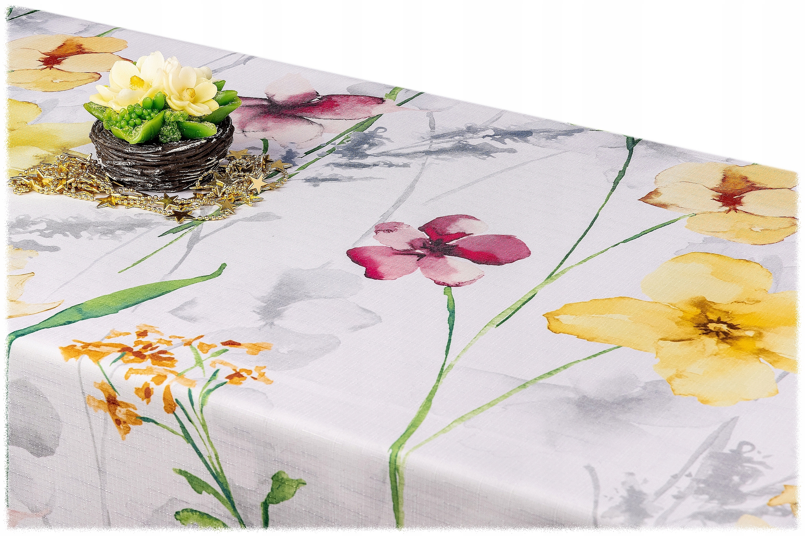 

Plamoodporny obrus Kwiaty w008 140x280 biały Styl