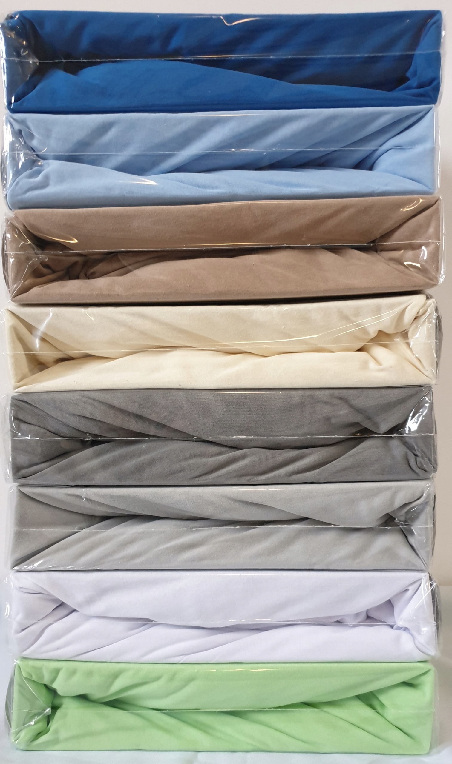 

Prześcieradło jersey z gumką 200/220, bawełna 100%