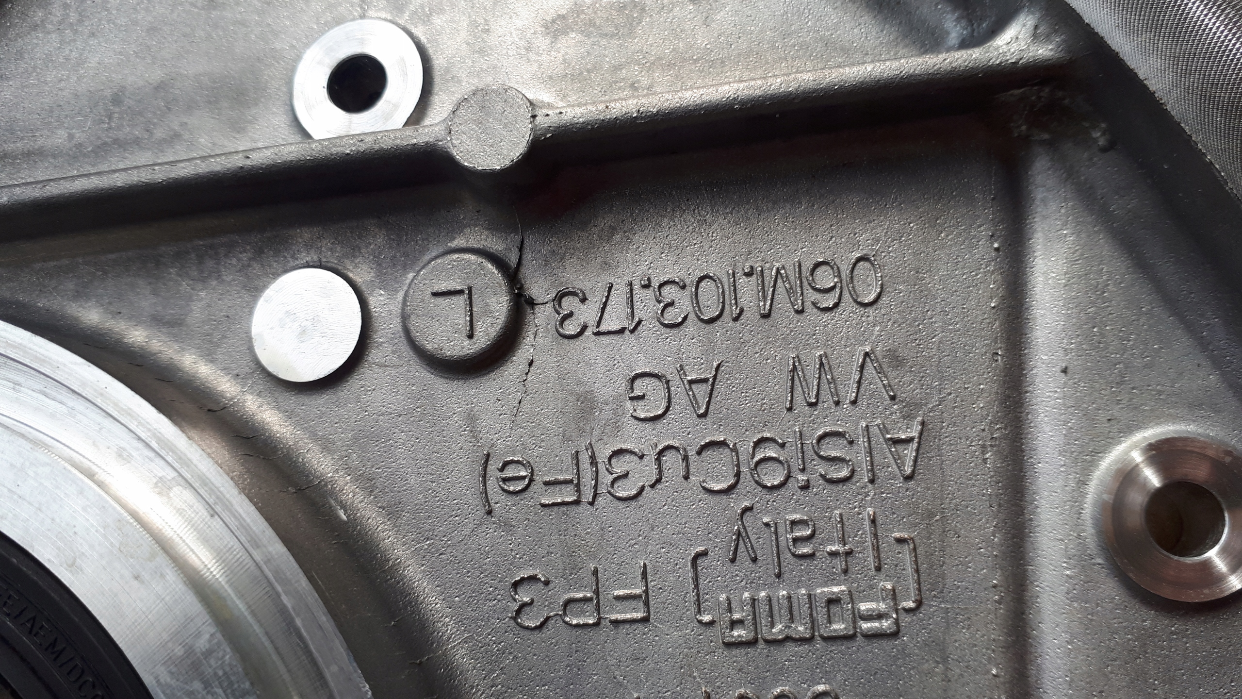S4 B9 A4 8W COUVERCLE CARTER DISTRIBUTION 3.0 TFSI S5 8W A5