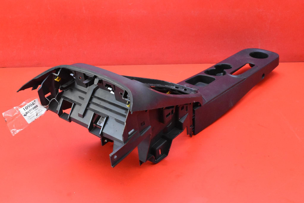 TUNEL media EU RENAULT CAPTUR 1 e 13-17