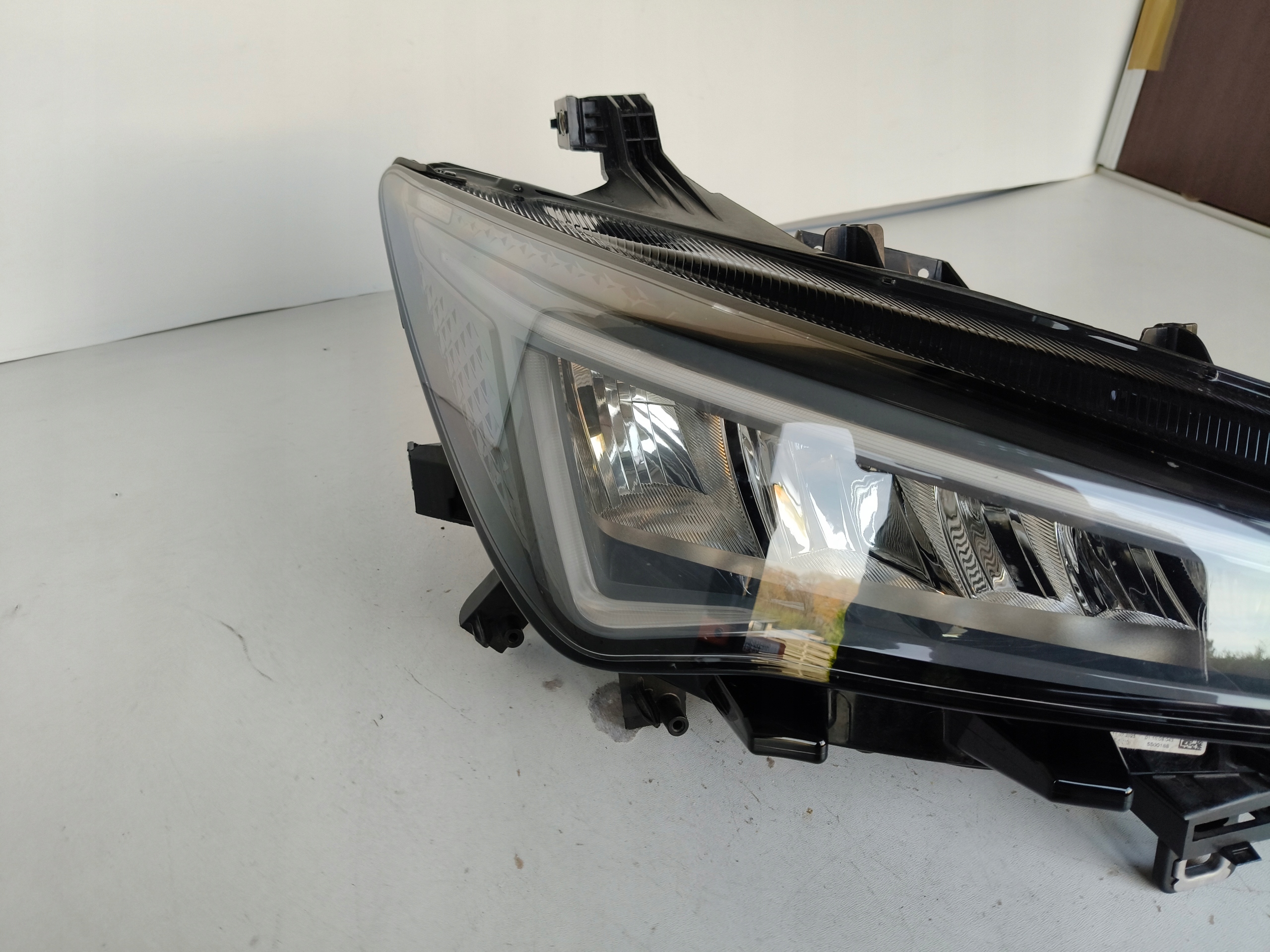 light right REFLEKTOR SEAT CUPRA BORN 10E 21- FULL LED