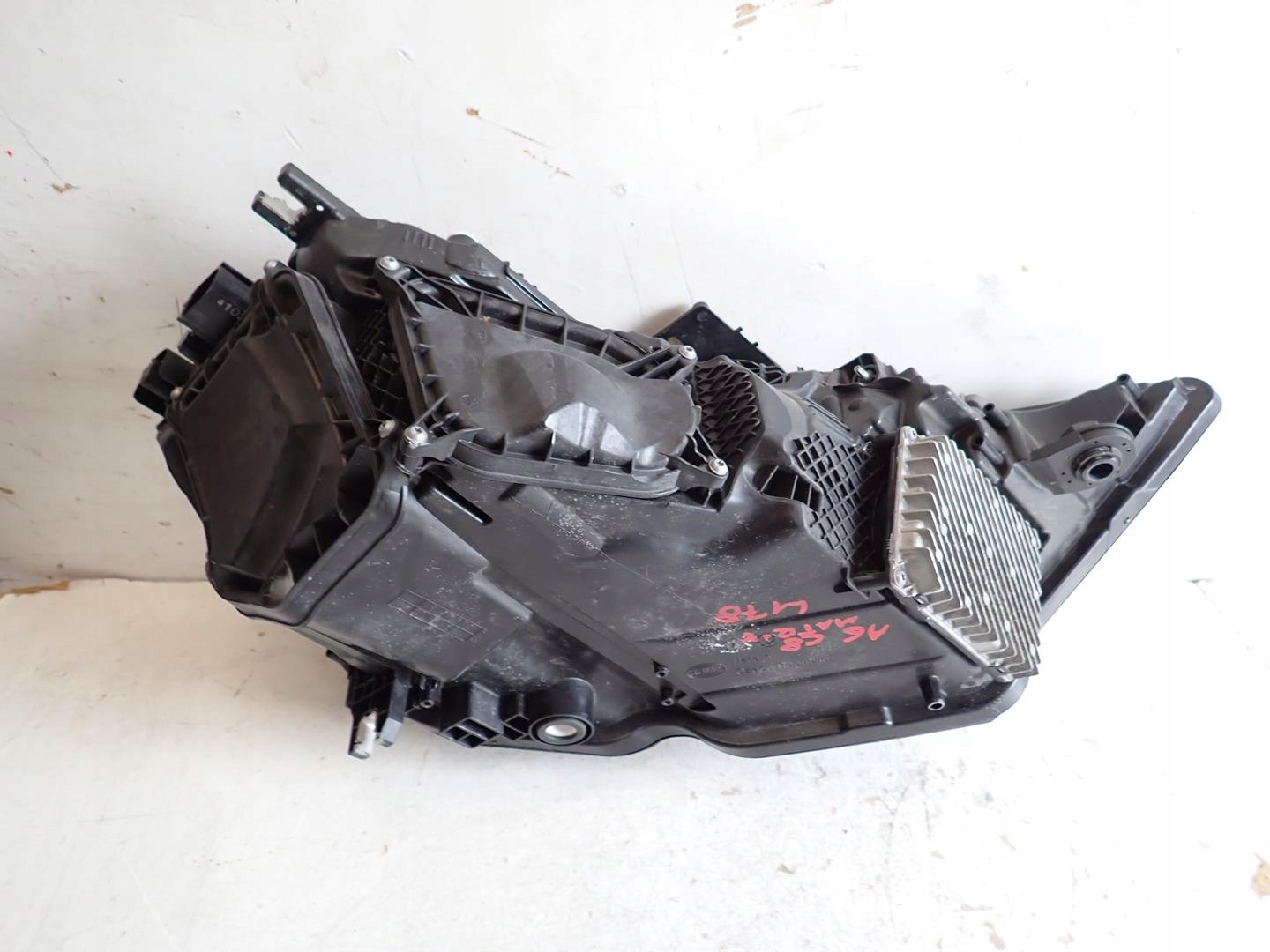 light front front left AUDI A6 C8 2018- FULL LED MATRIX 4K0941035