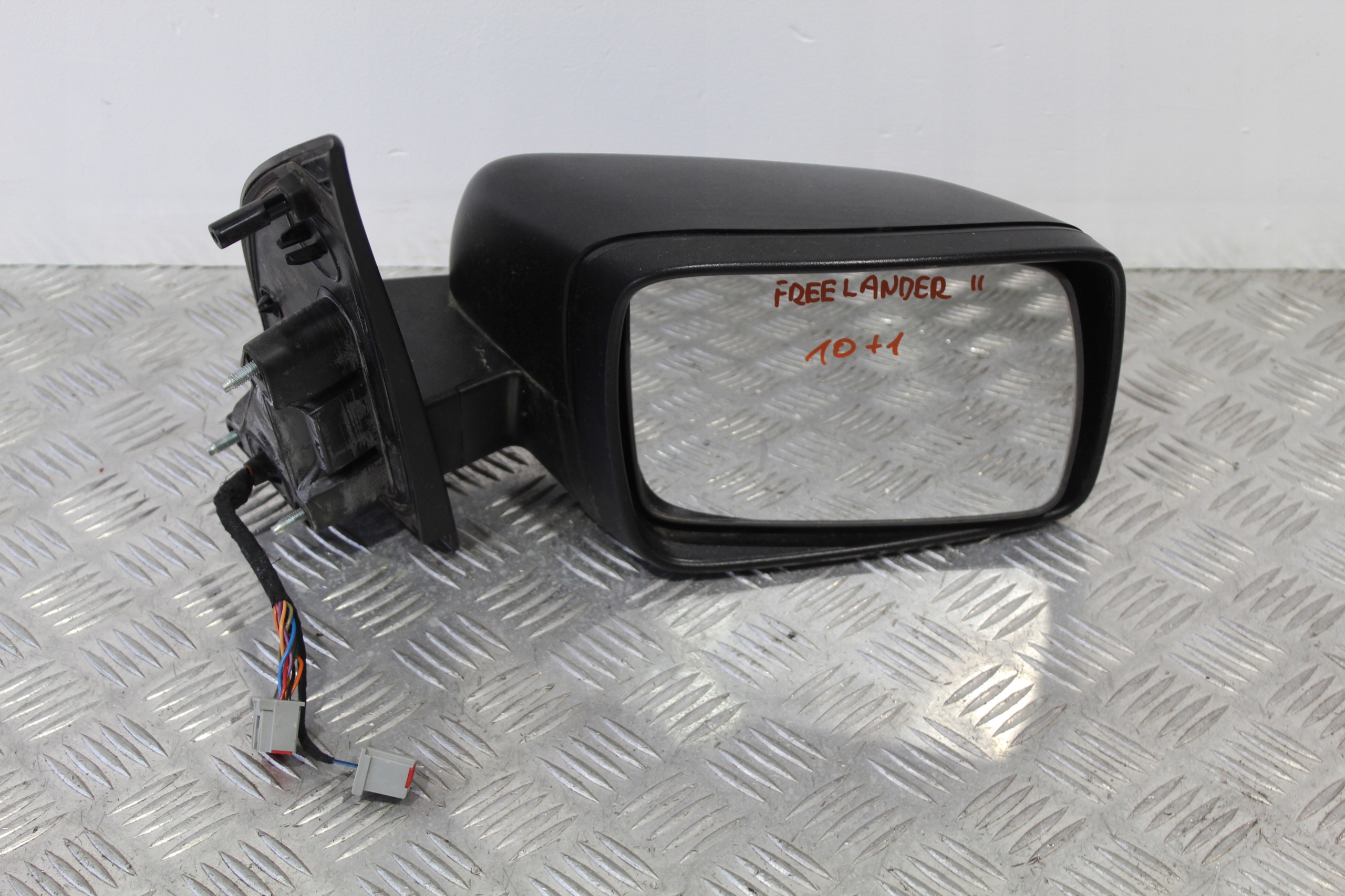 LUSTERKO PRAWE 11 PINÓW FREELANDER II