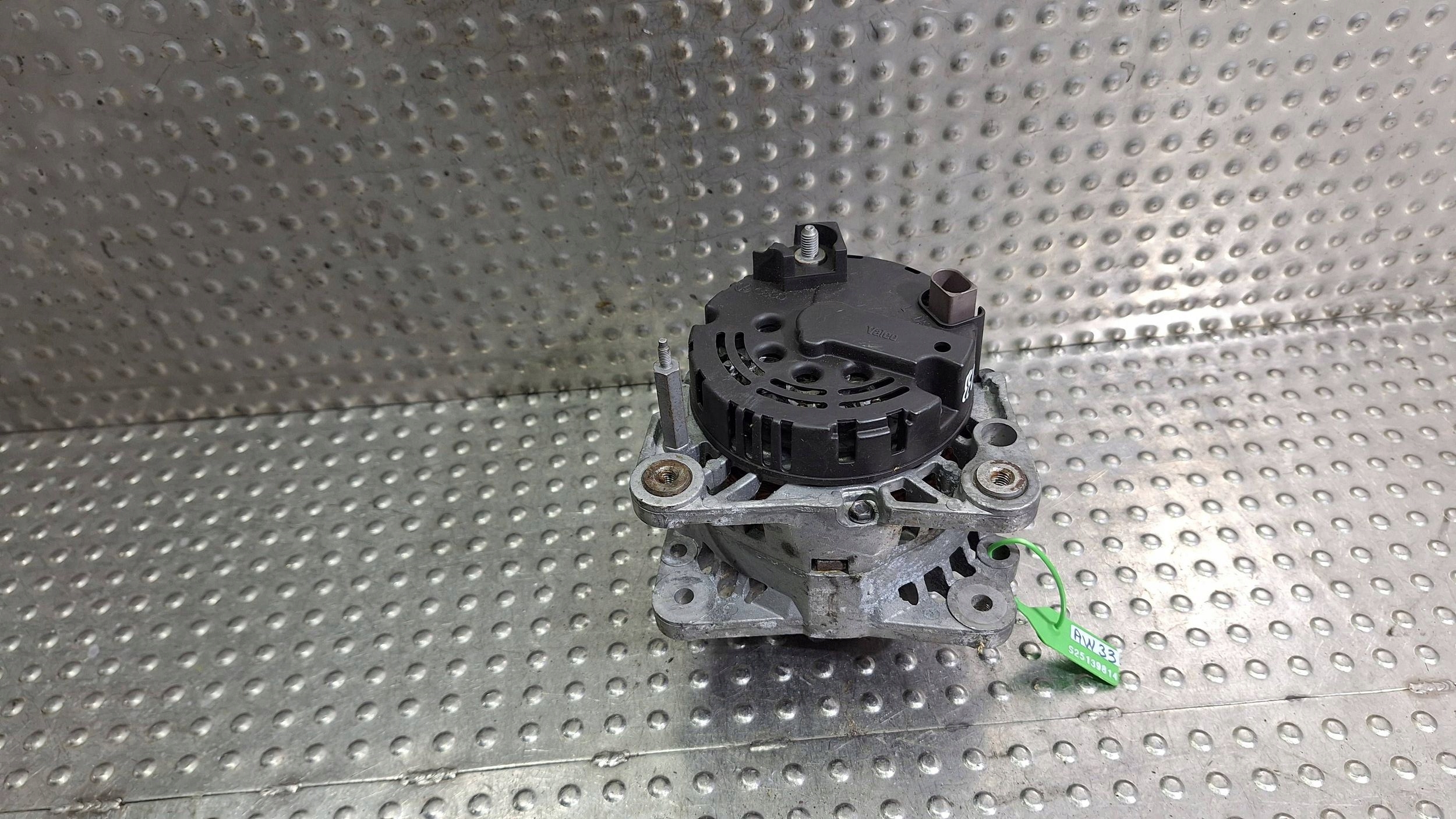 alternatore 90A 038903023L NEW BEETLE e GOLF IV OCTAVIA e A3 8L LEON 1.9 TDI