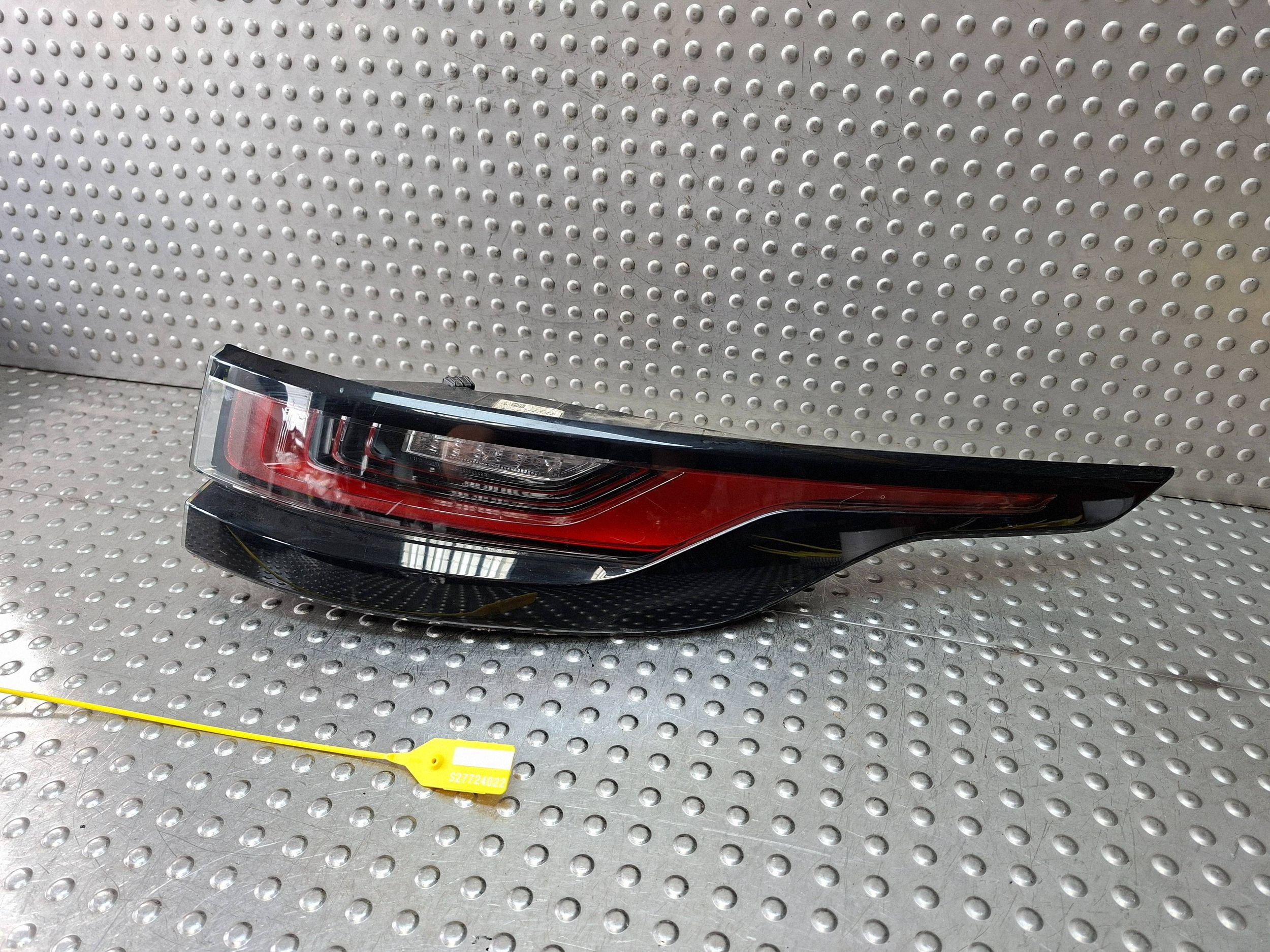 light rear part right LED RANGE ROVER VELAR L560 17-23 EU J8A2-13404-AG