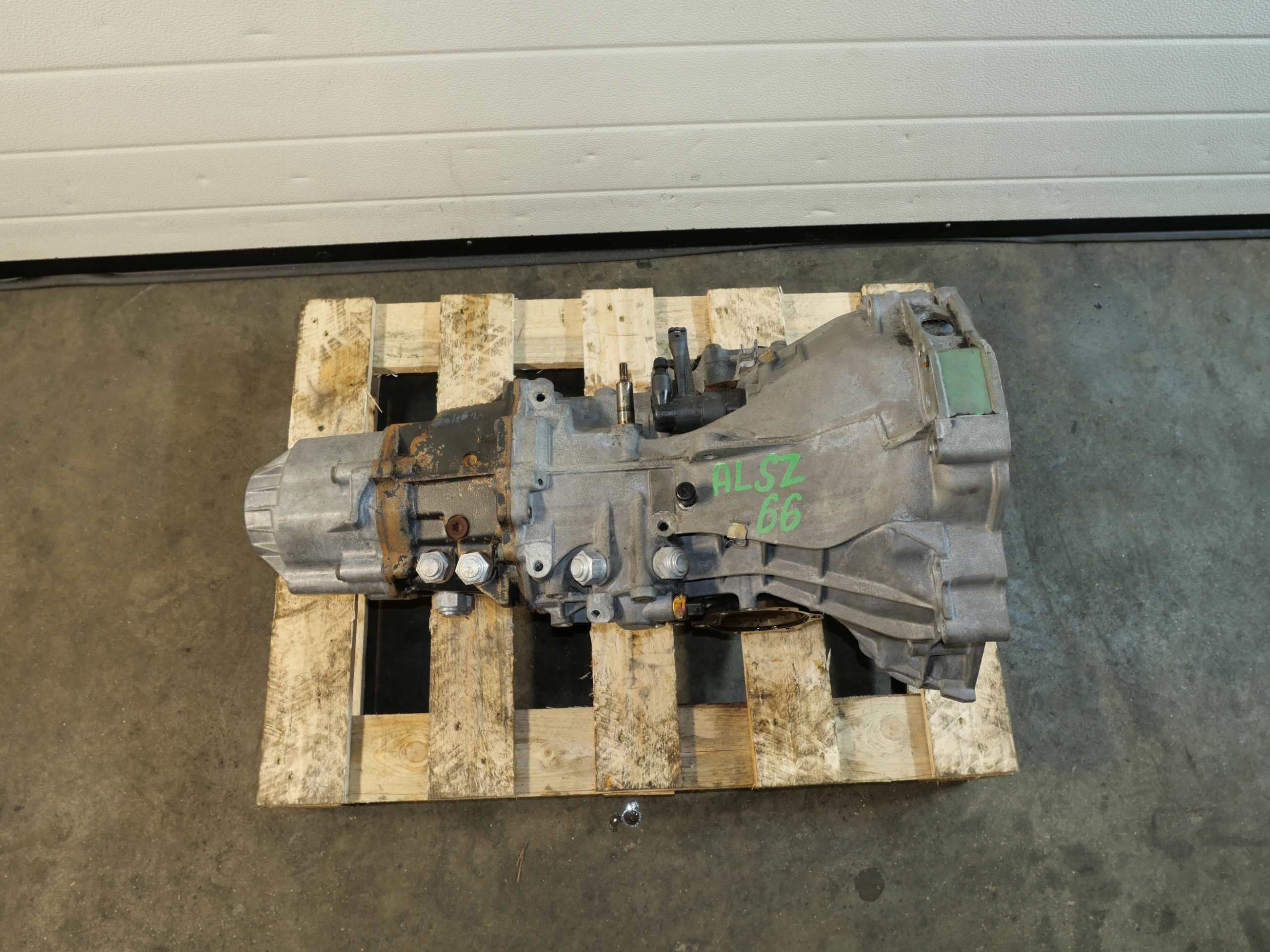 gearbox, AUDI VW 01E300046N