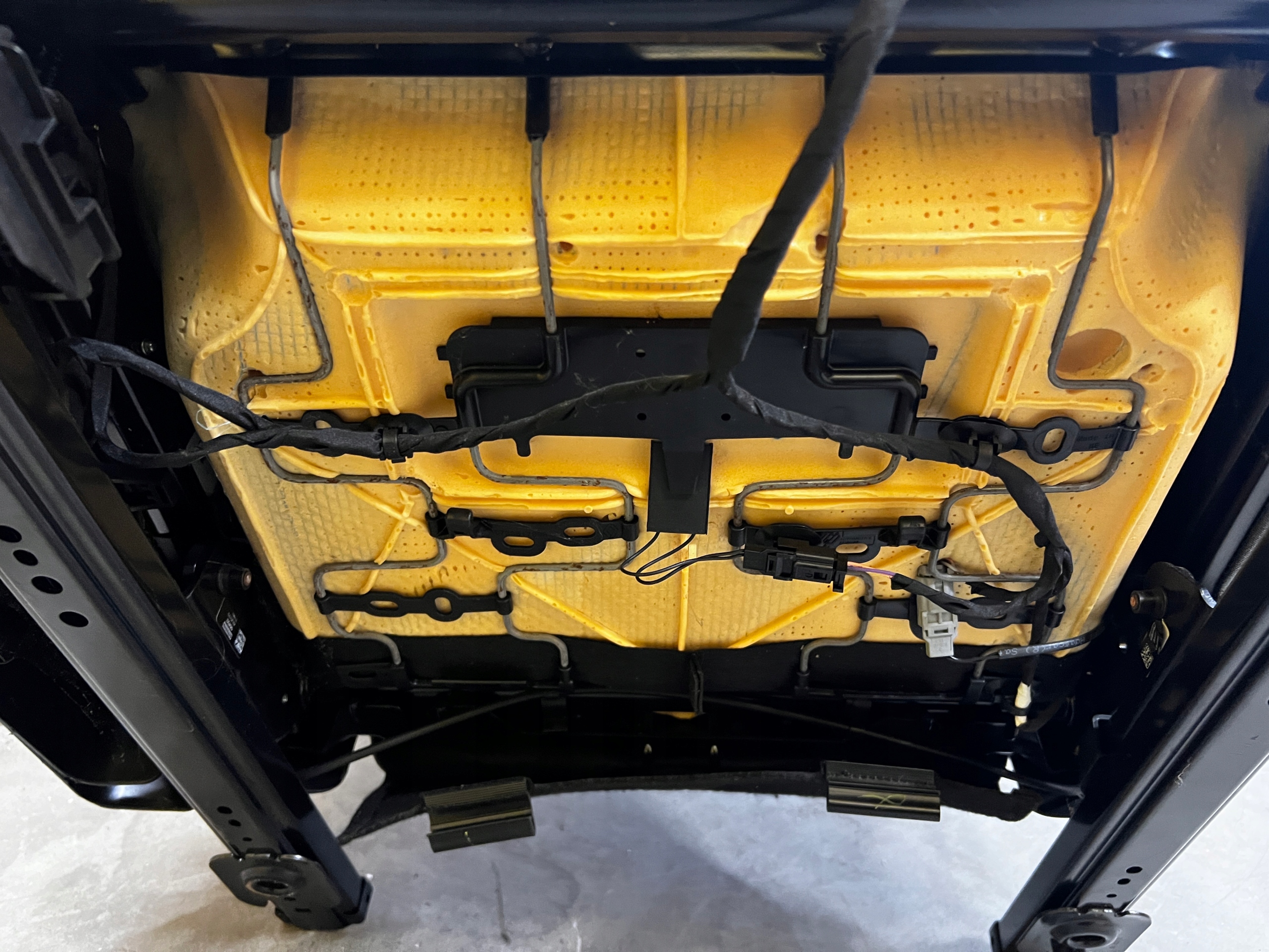 кресло СИДЕНЬЕ пассажира renault SCENIC IV