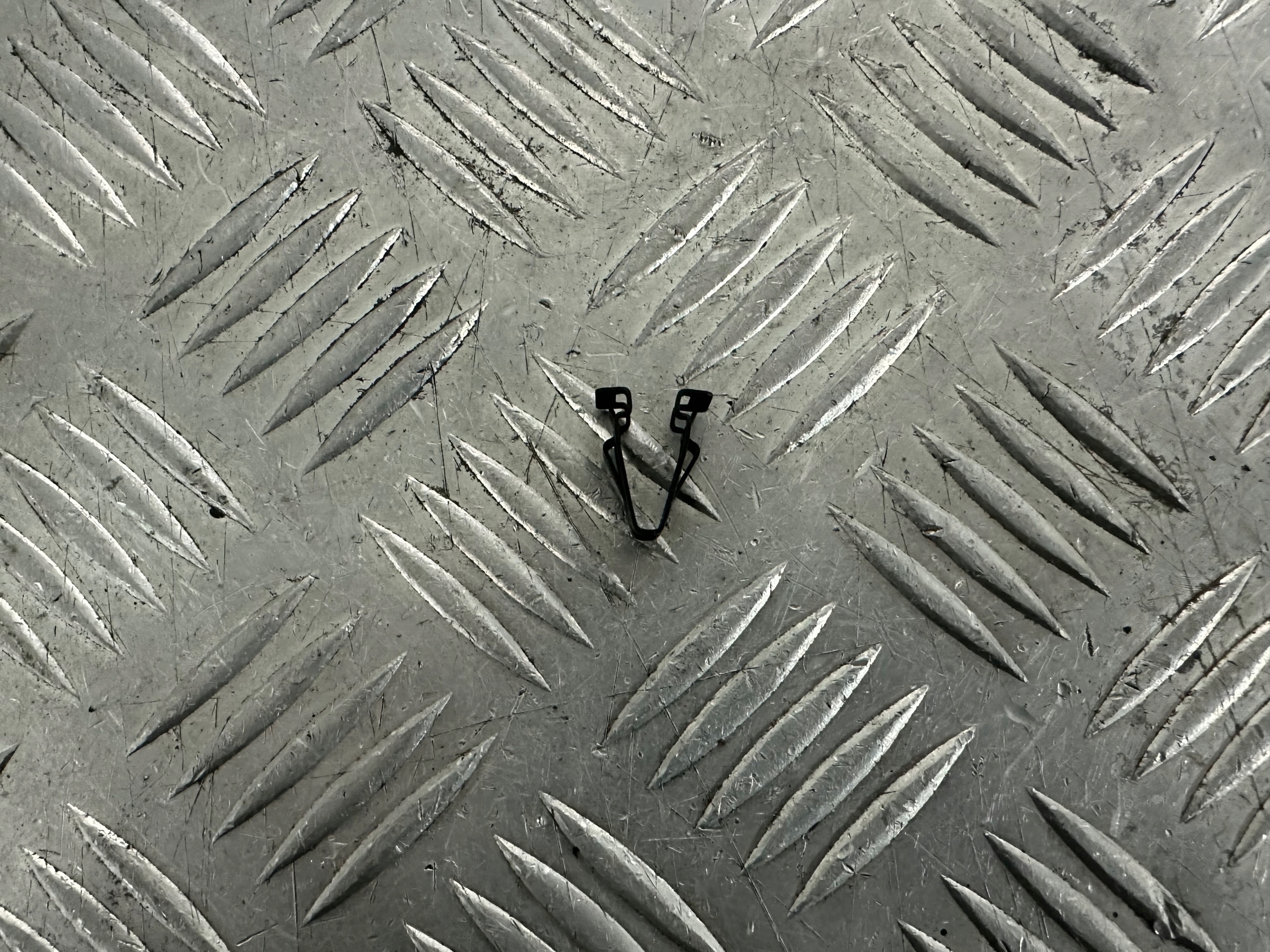 FORD MONDEO MK5 SPINKA OSŁONY PRZECIWSŁONECZNEJ