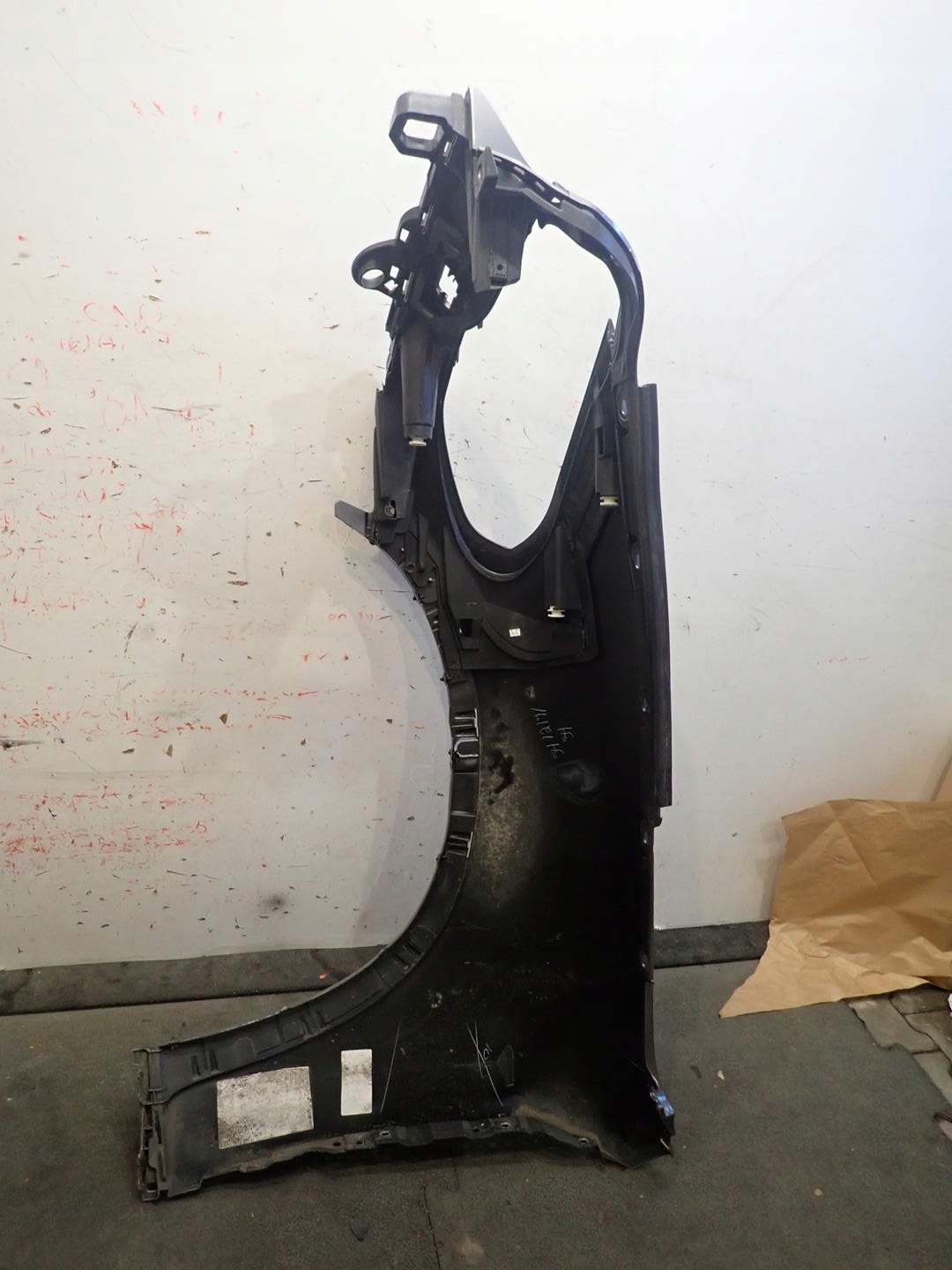 fender front front right BMW X5 E70 LIFT 2010