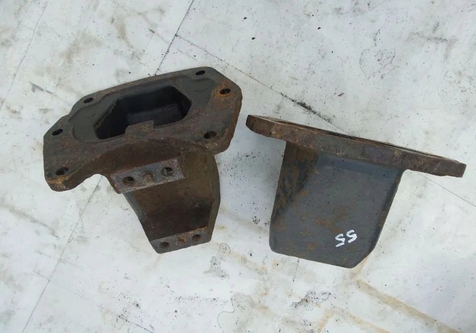 ВЕШАЛКА КРЕПЛЕНИЕ РЕССОРЫ ЗАДНЯЯ DAF 55 LF