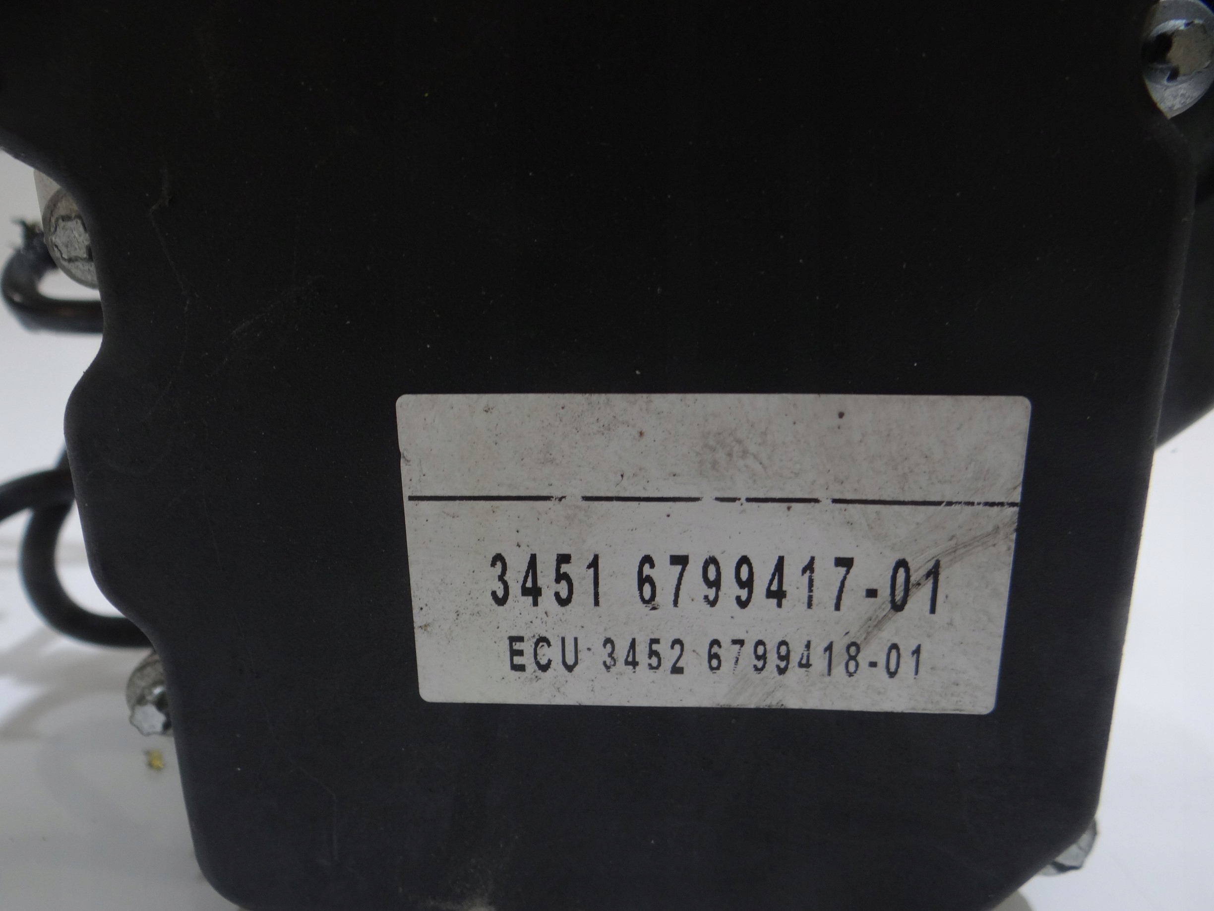 servofreno ABS BMW X1 E84 6799417 2.0D