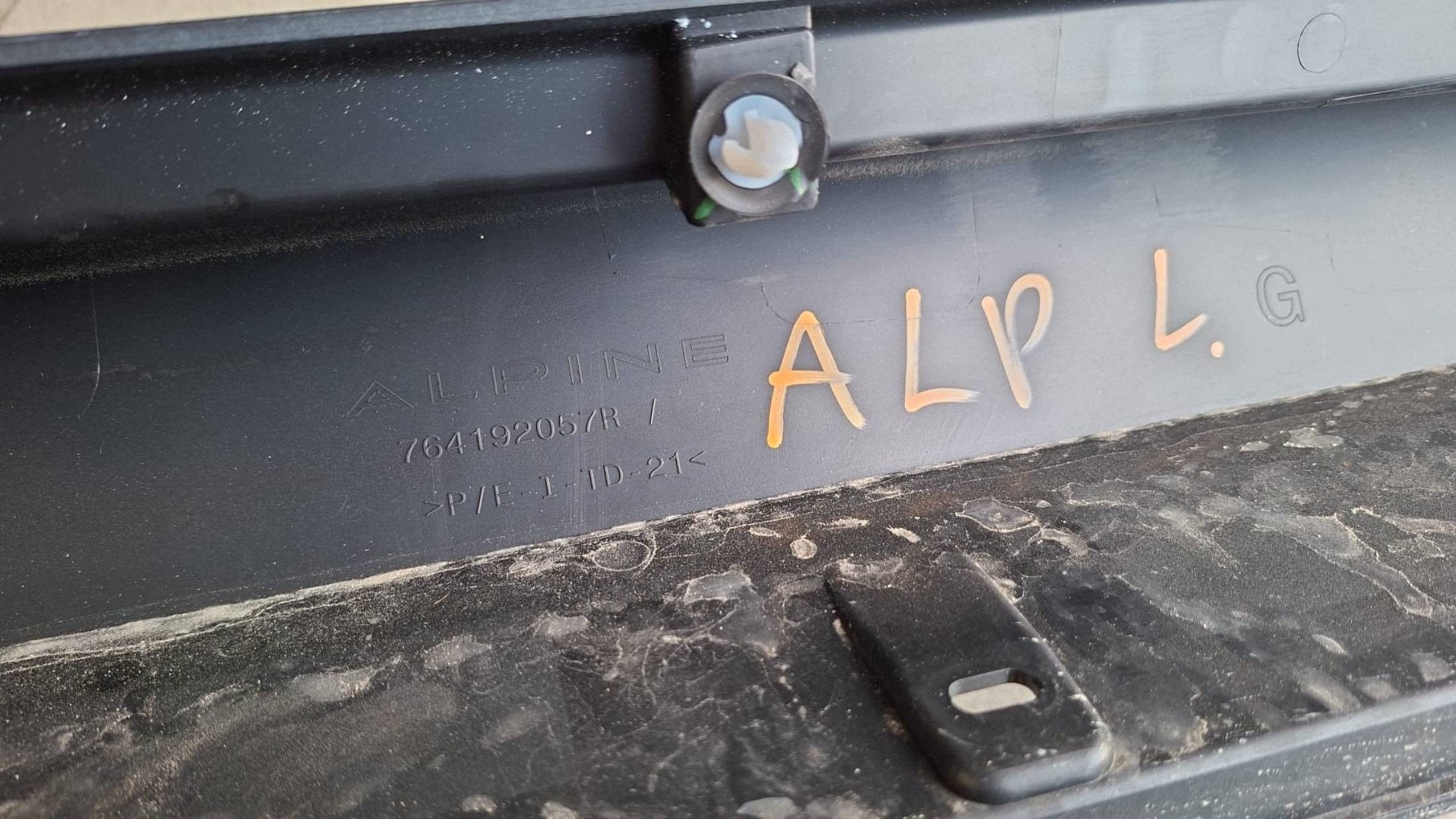 moulding threshold side left side Alpine A390 764192057R