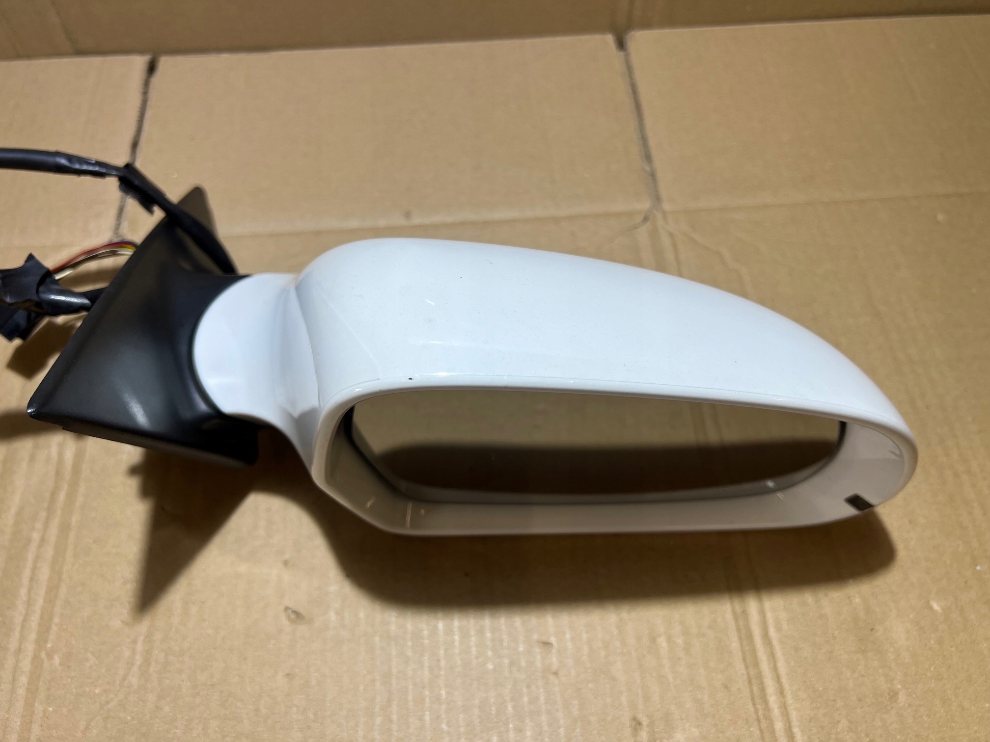 AUDI A3 8P 3D LIFT LY9C mirror right 6PIN