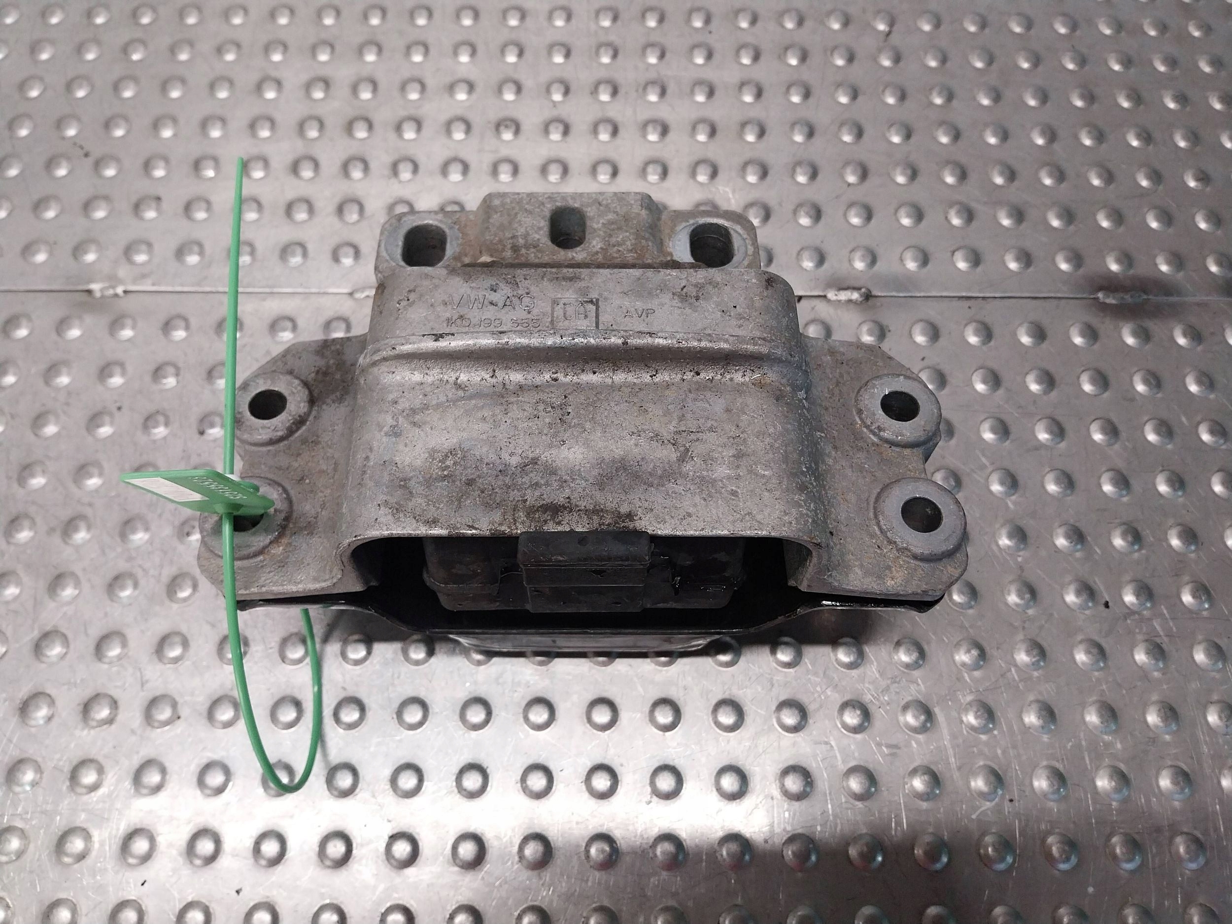 holder gearbox mounting 1K0199555CA A3 8P GOLF VI LEON II 1.2 TSI CBZ