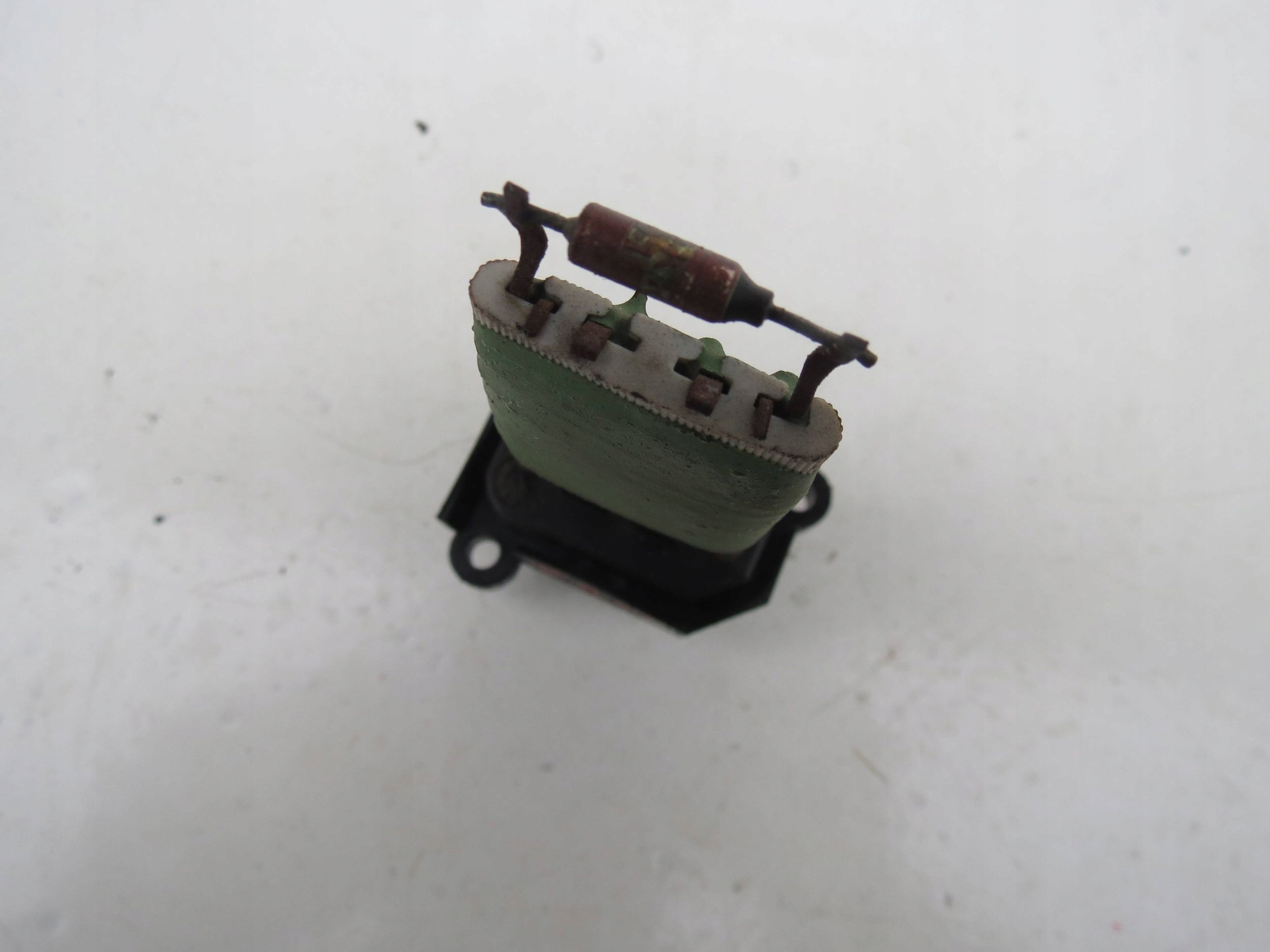 gebläsewiderstand FORD TRANSIT 2.2 TDCI 3C1H18B647AA