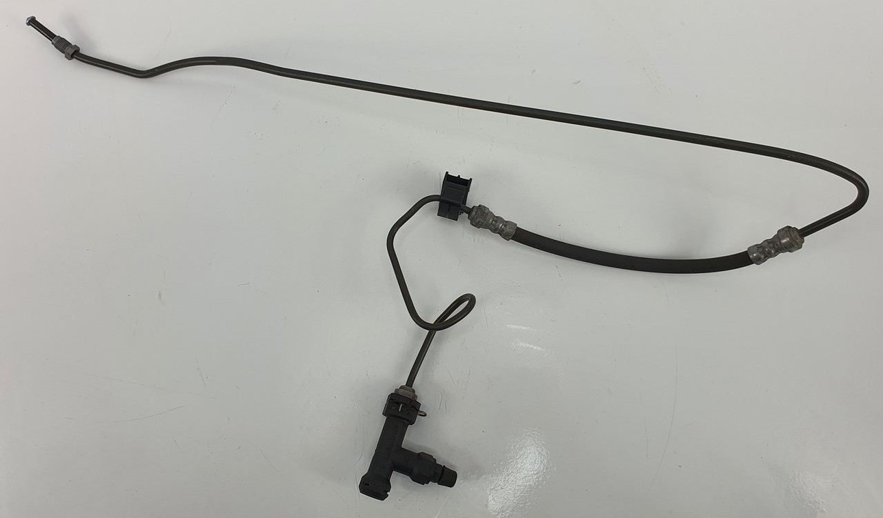 PRZEWOD SPRZEGLA MERCEDES W176 1 6 CGI