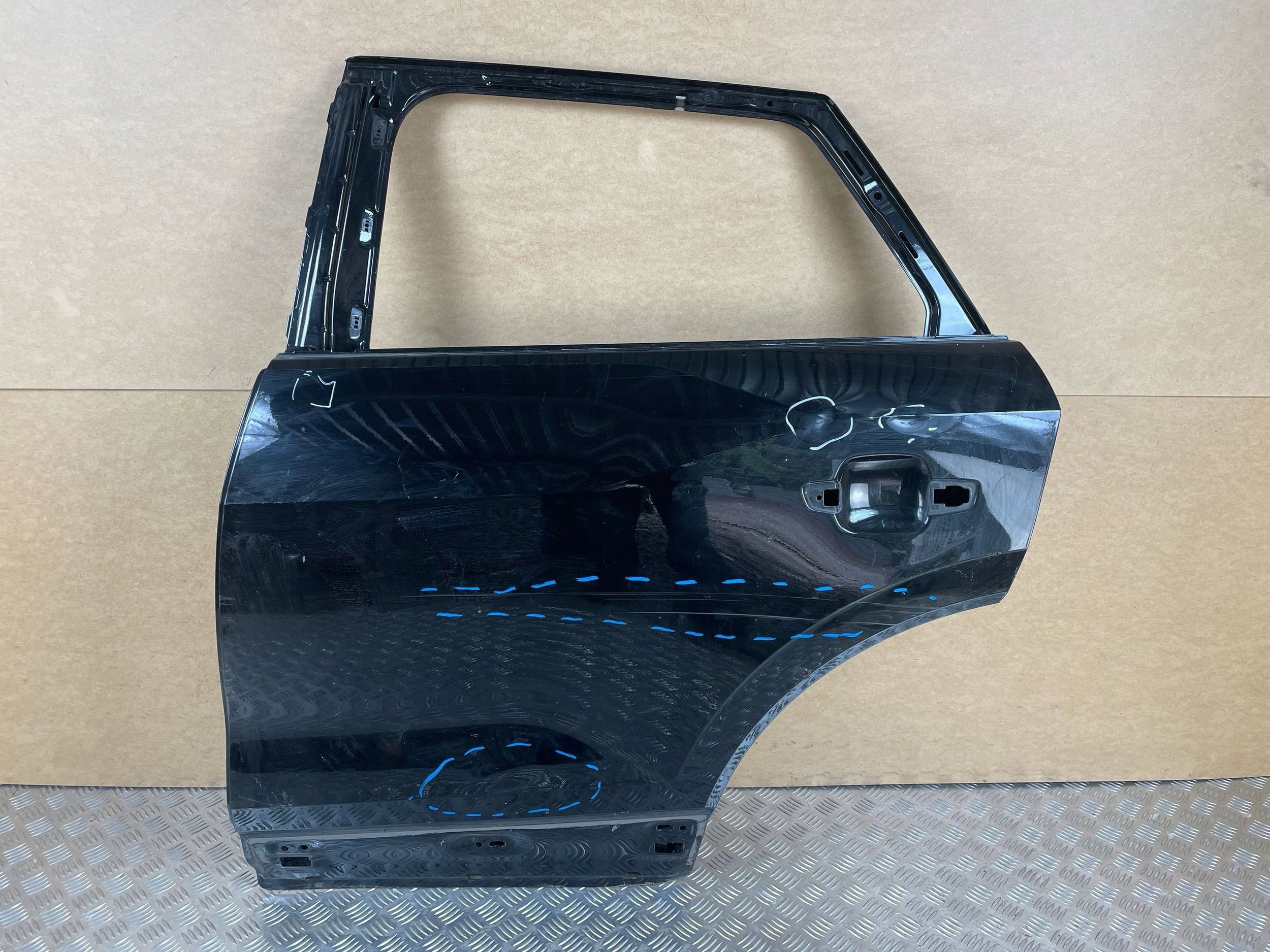 door left rear part left rear. AUDI Q2 81A 2016