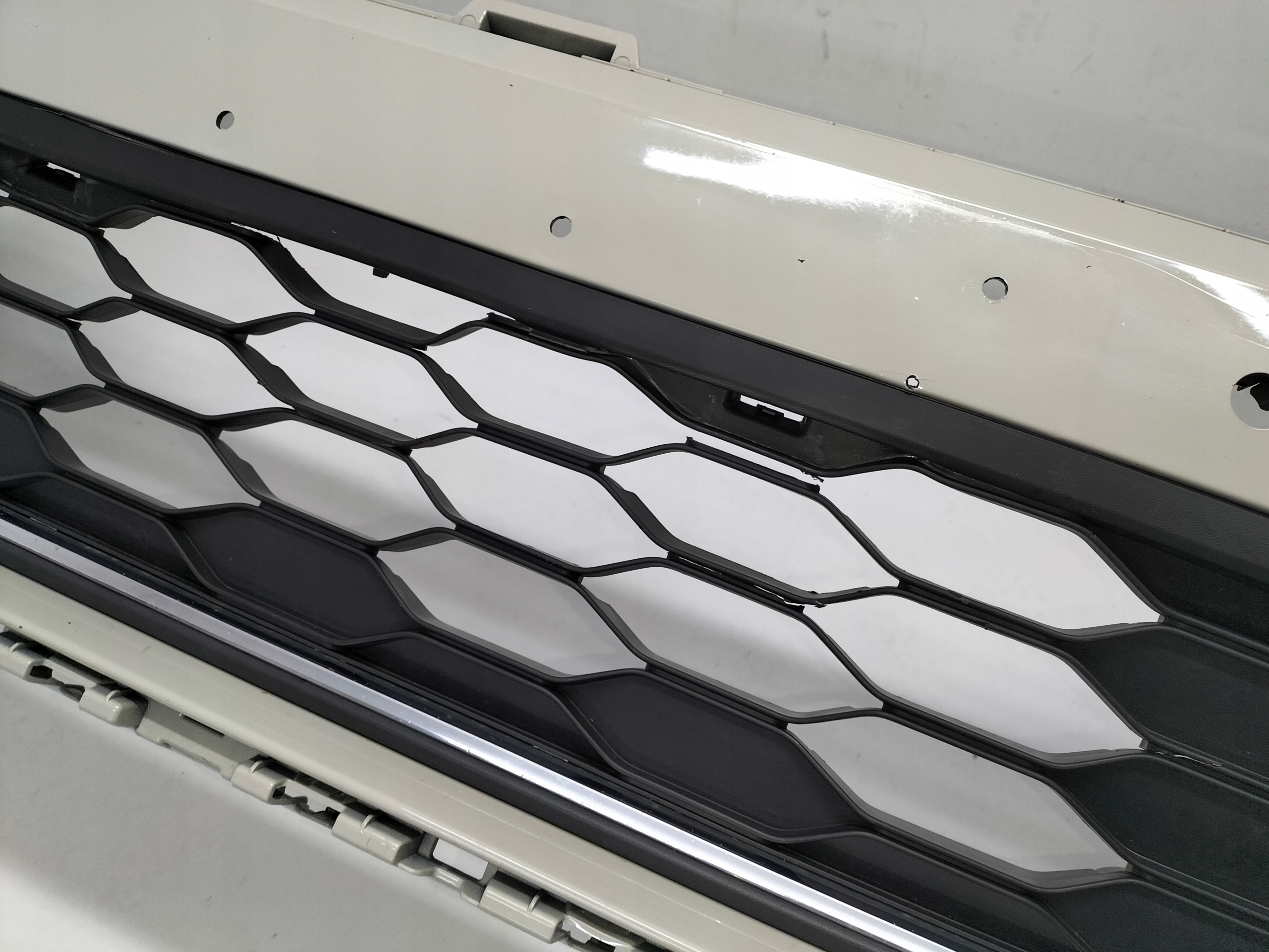 Frontstoßstange vorne VW TAIGO 2G7 21