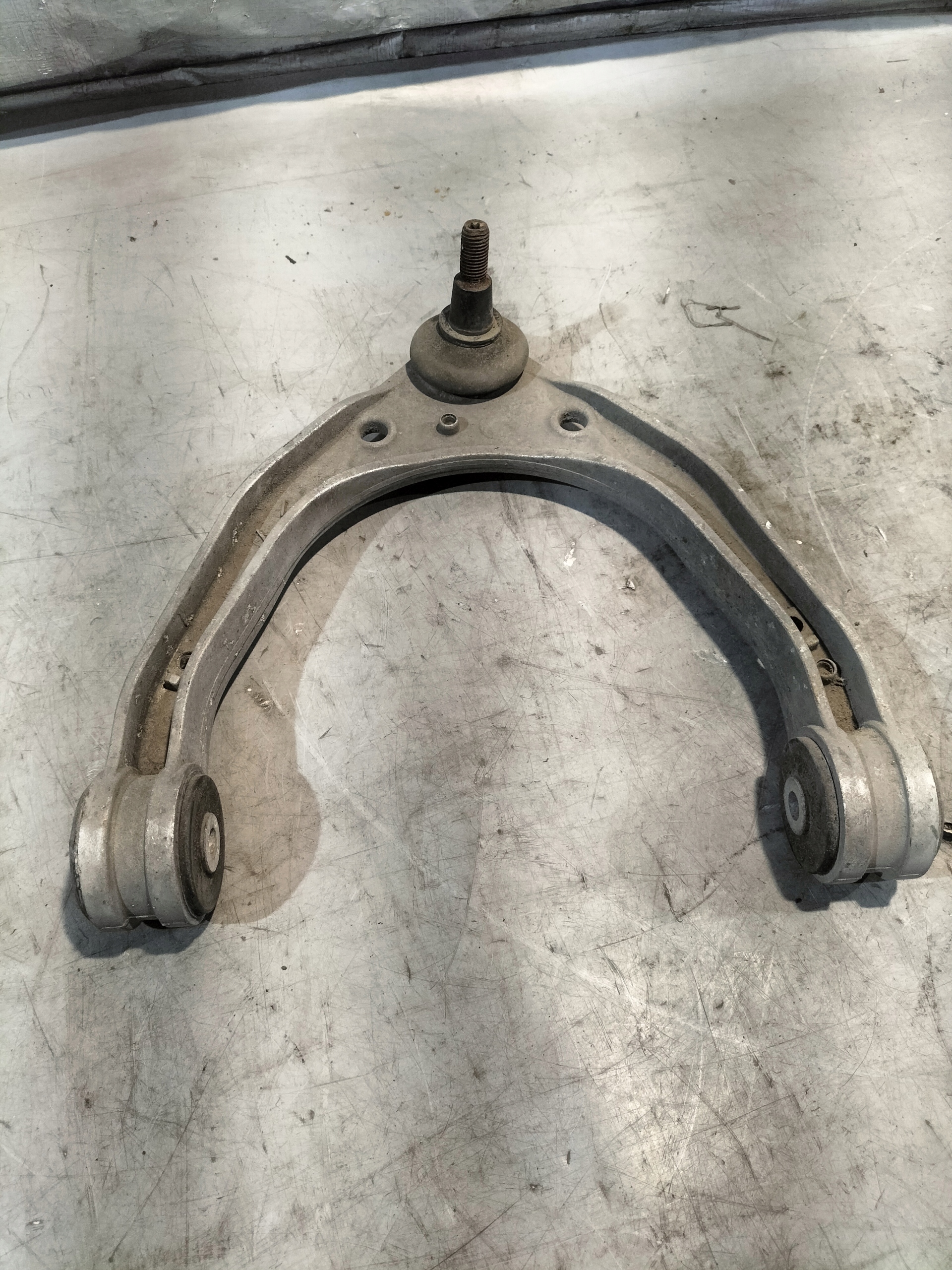 arm SWORZEN CAYENNE front upper