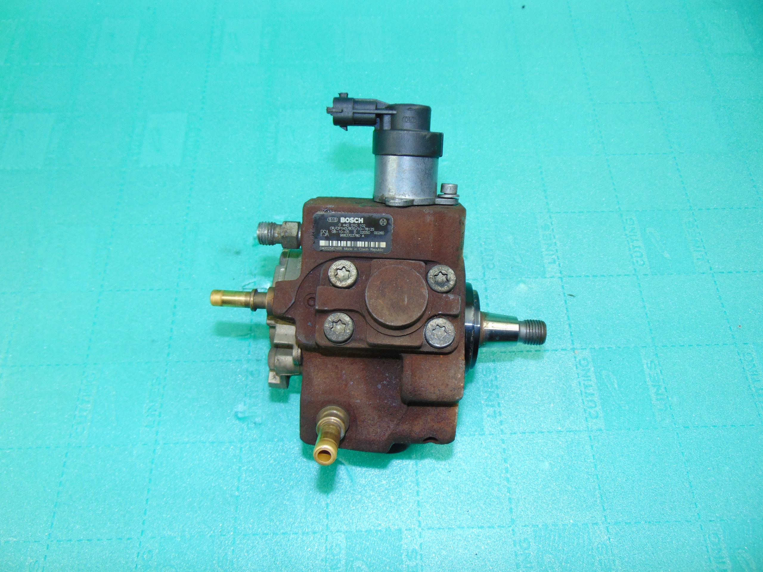 injection pump 1,6TDCI 1,6HDI 0445010102 original!!!